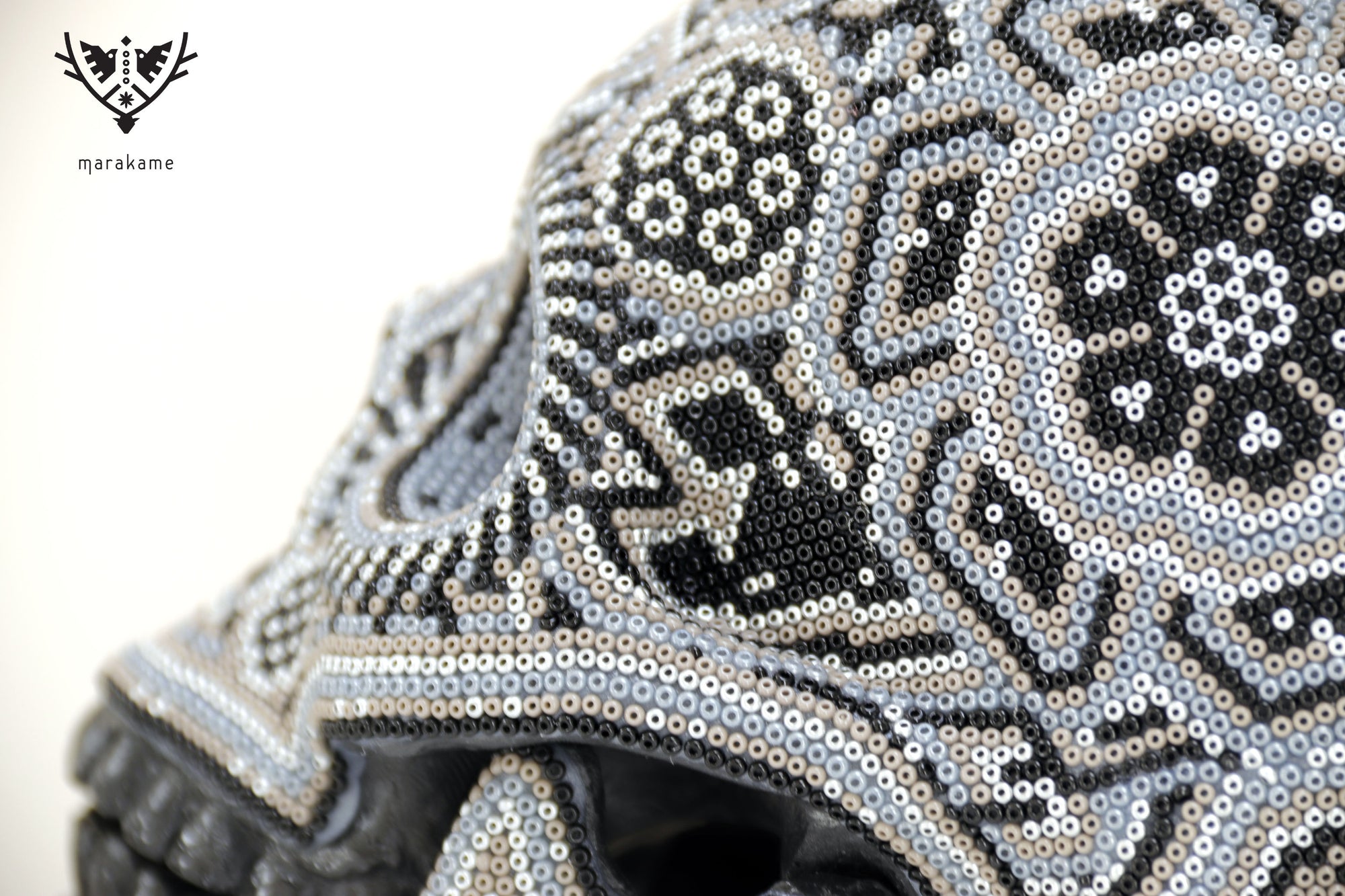 Cráneo huichol escala real - Calavera Hauxamanaka