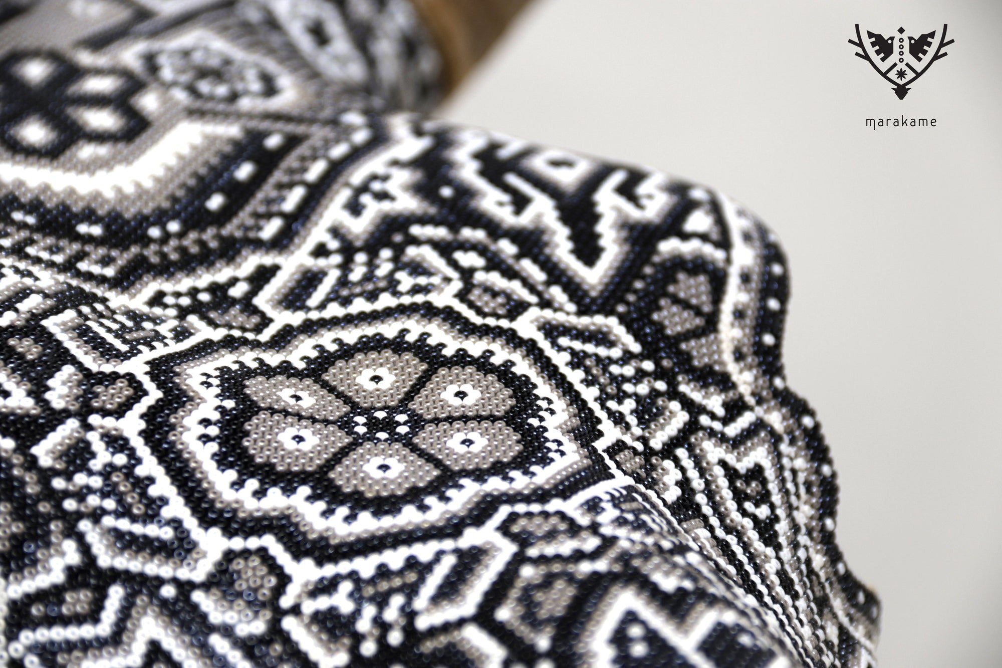 Cráneo de vaca Arte Huichol - Águila bicéfala
