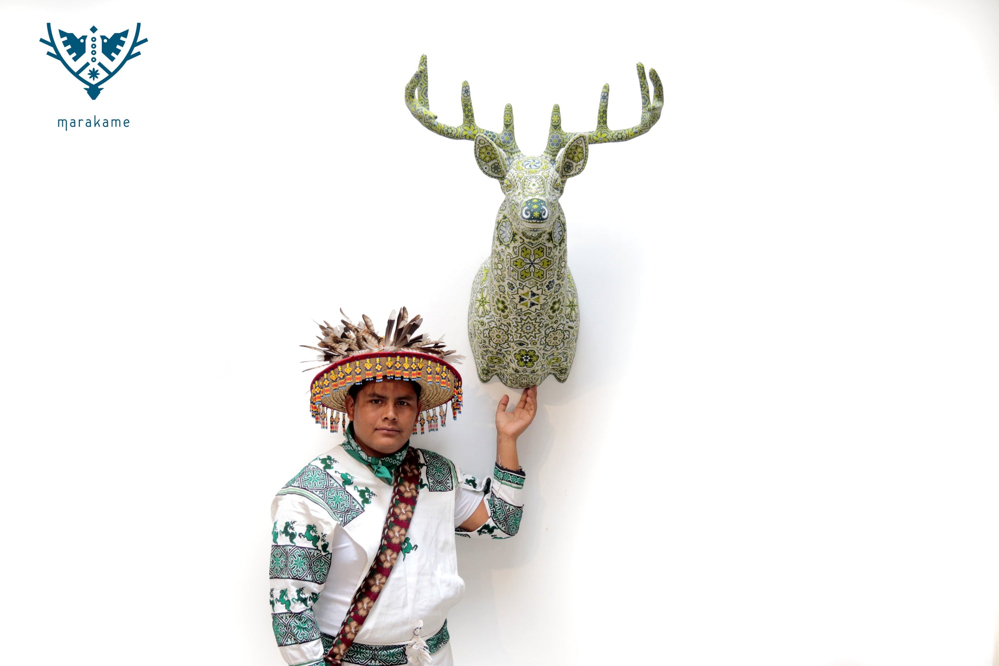 Escultura Arte Huichol - Cabeza de Venado - Wirikuta Maxa Kauyumarie