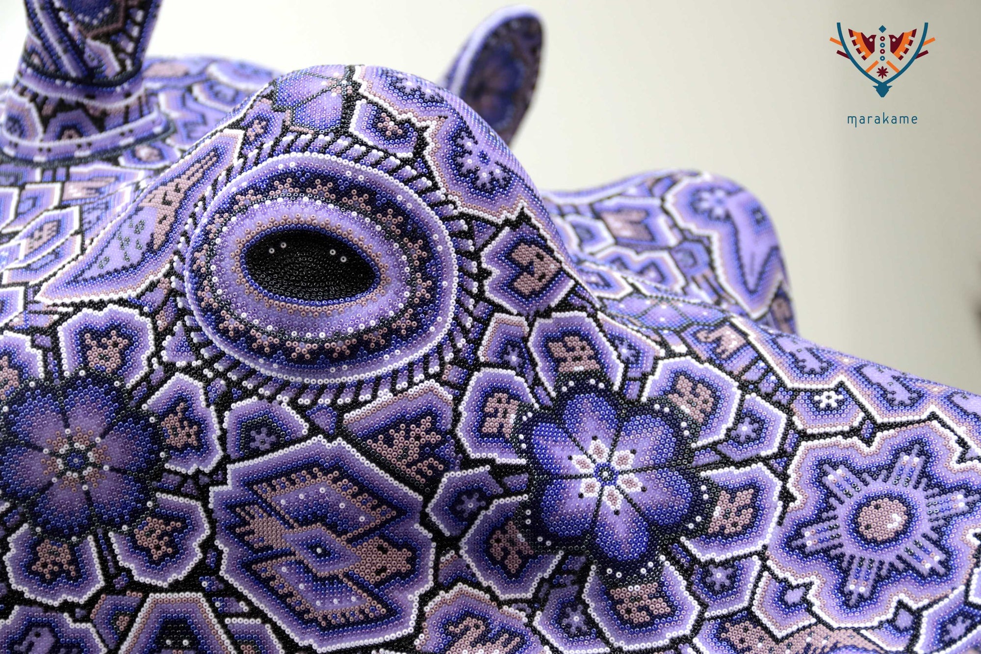 Escultura Arte Huichol - Cabeza de hipopótamo - Yurienaka niukieya - La voz de la tierra