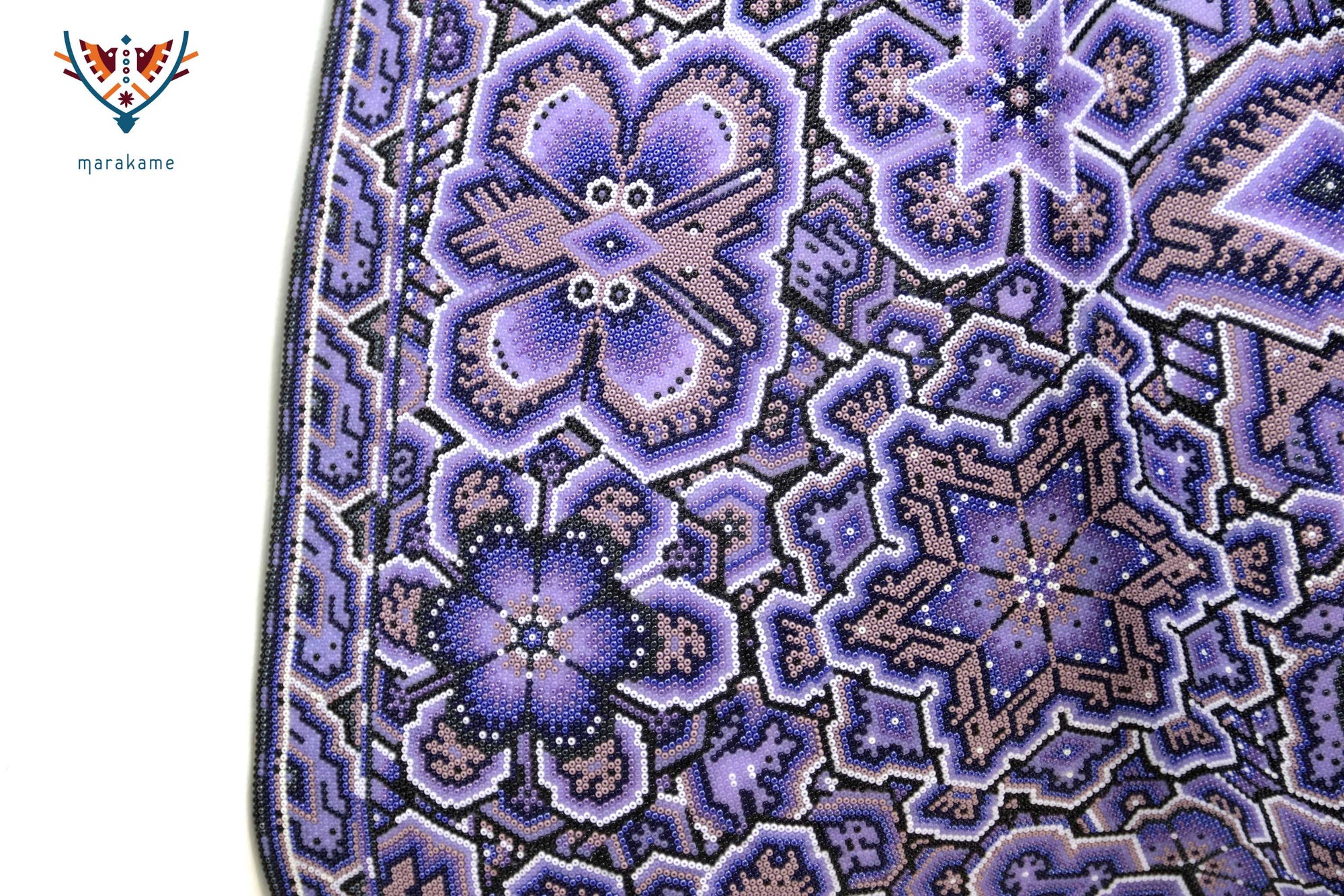 Escultura Arte Huichol - Cabeza de hipopótamo - Yurienaka niukieya - La voz de la tierra