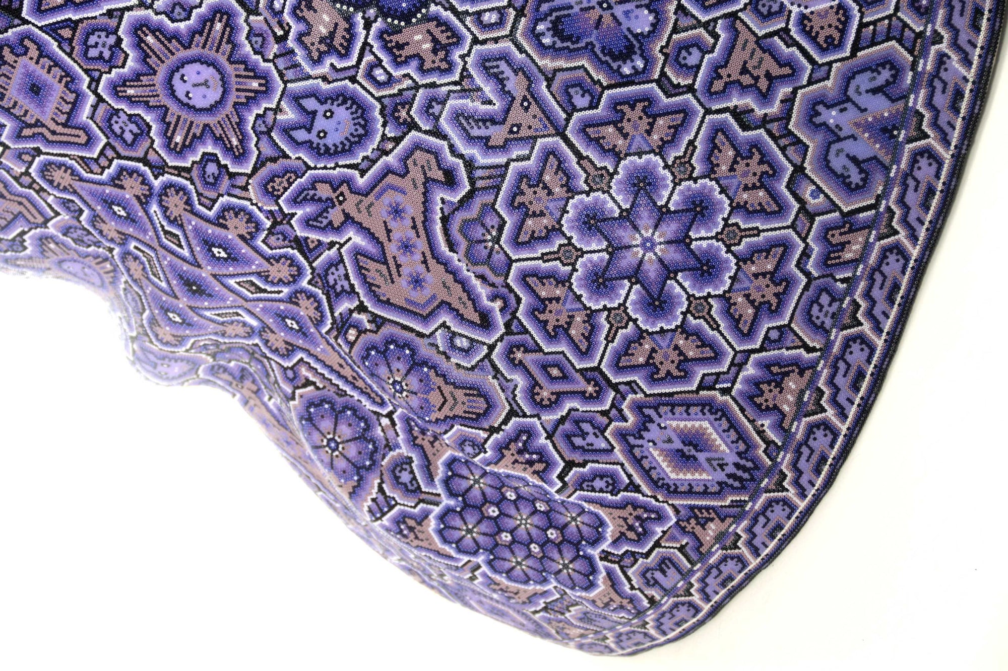 Escultura Arte Huichol - Cabeza de hipopótamo - Yurienaka niukieya - La voz de la tierra