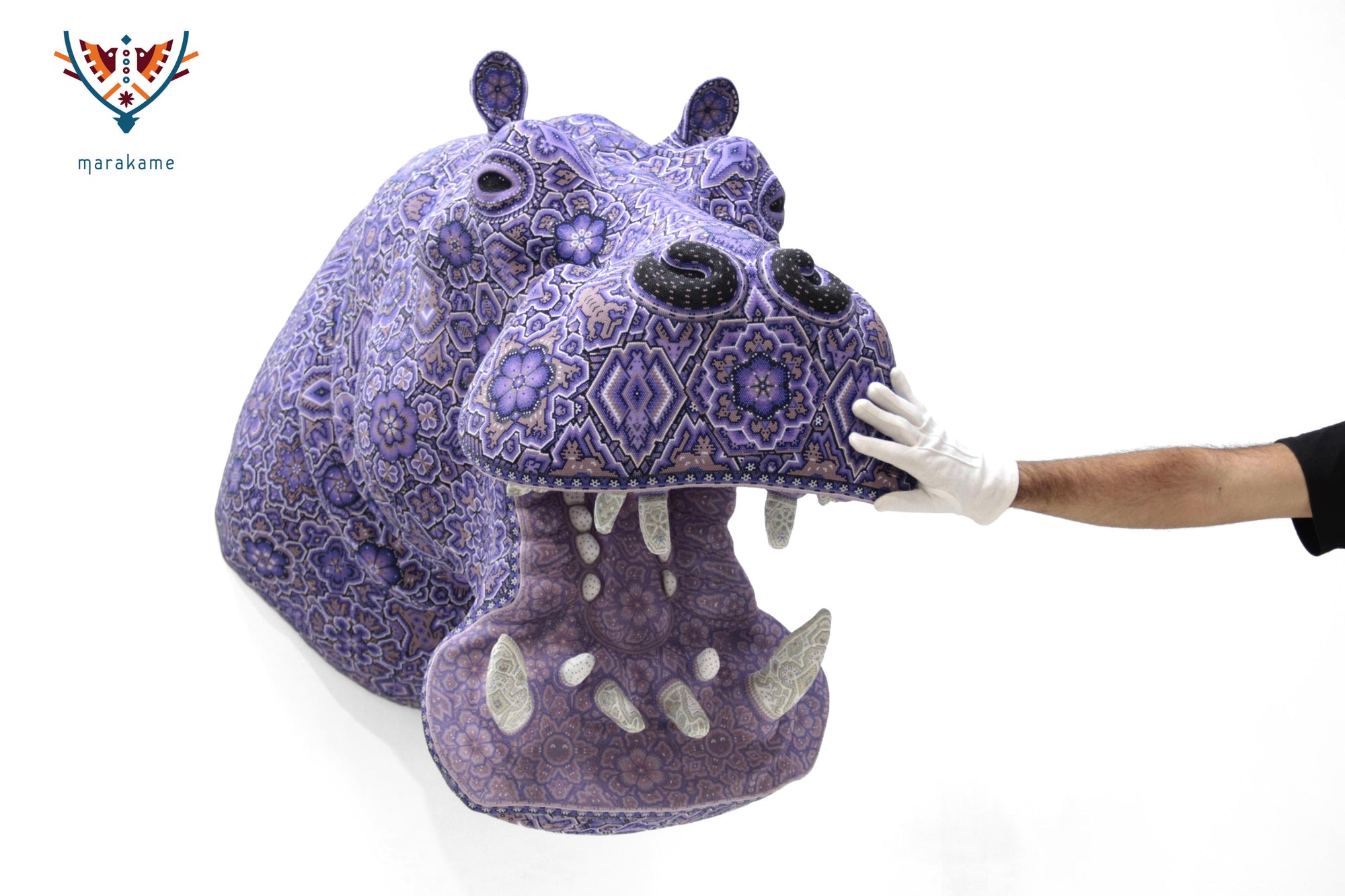 Escultura Arte Huichol - Cabeza de hipopótamo - Yurienaka niukieya - La voz de la tierra