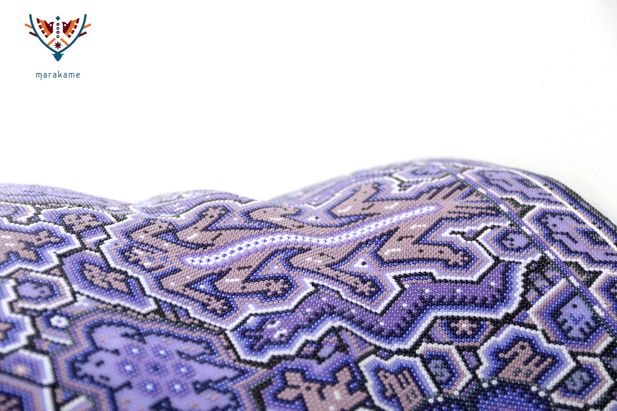 Escultura Arte Huichol - Cabeza de hipopótamo - Yurienaka niukieya - La voz de la tierra