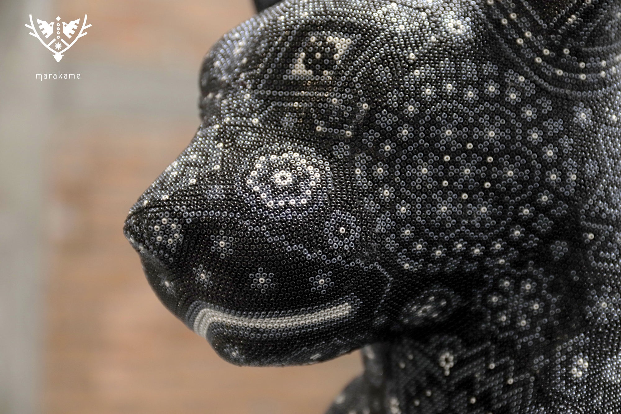 Escultura Arte Huichol - Jaguar en tronco - Ewatame