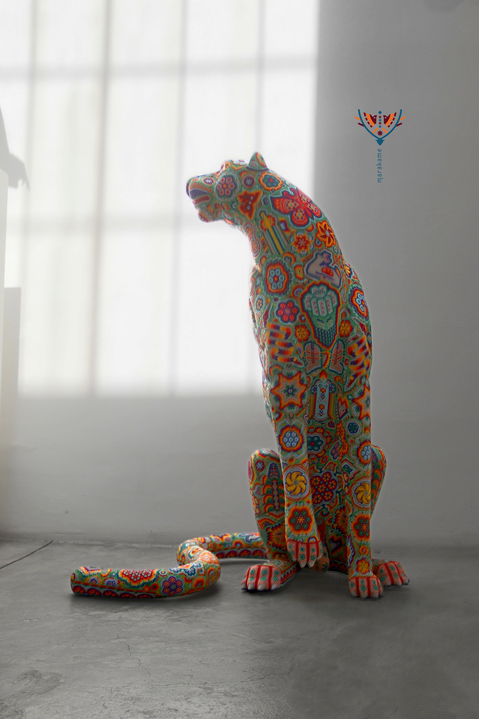 Escultura Arte Huichol - Leopardo macho - El jardín wixárika sobre su piel