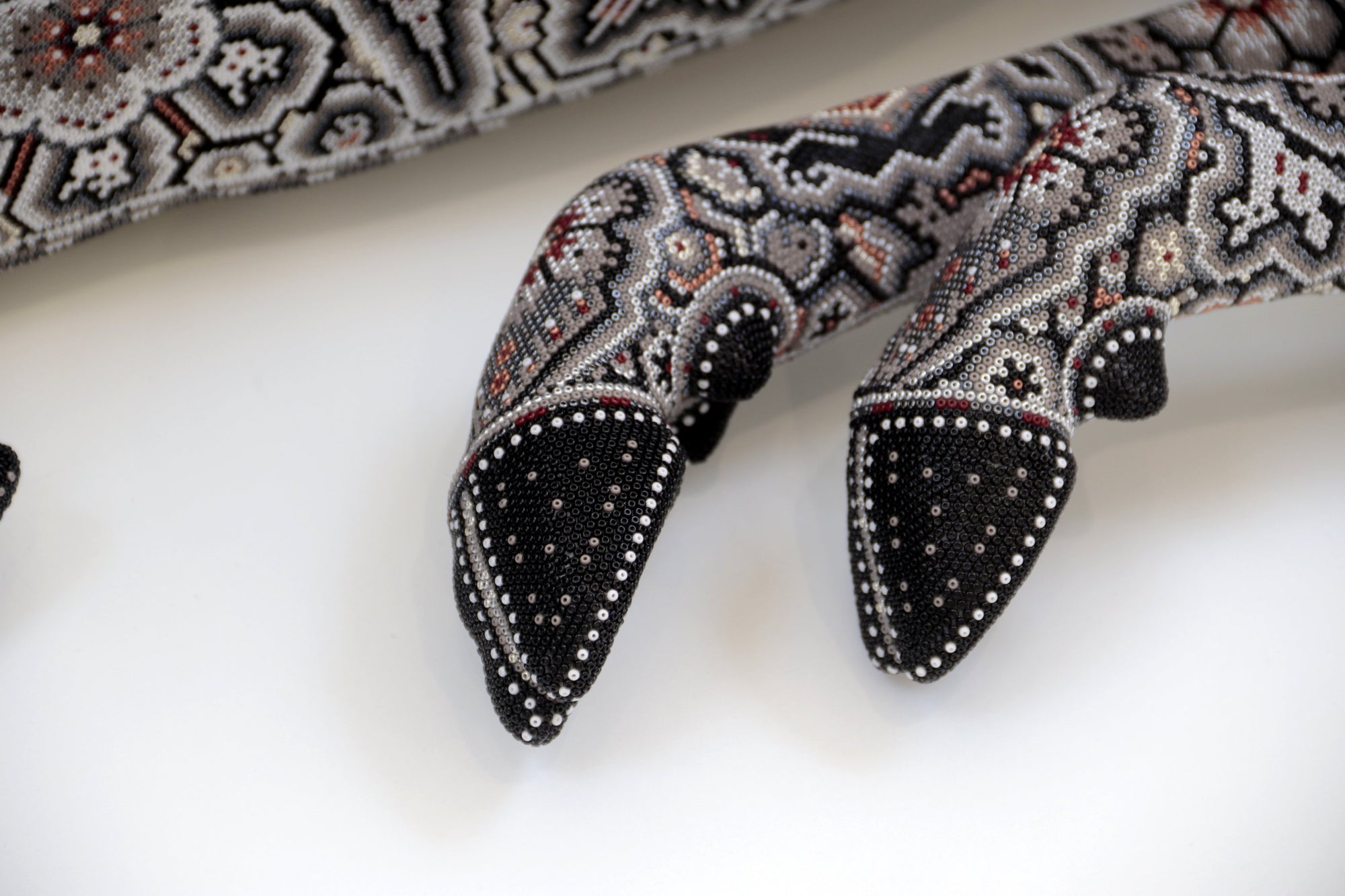 Huichol Art Sculpture - Wirikuta Kuka Tewayari - Deer decorated with beads