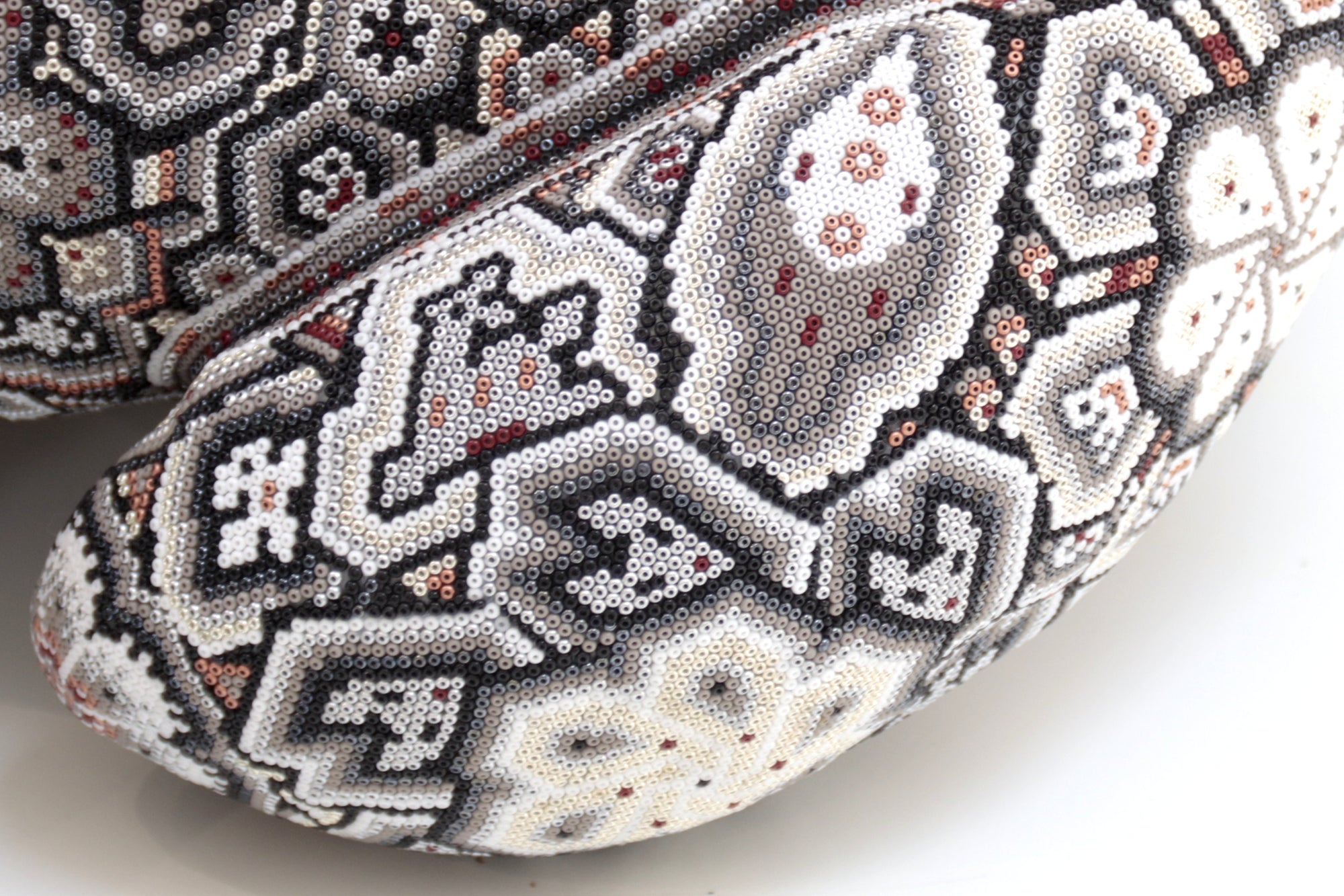 Huichol Art Sculpture - Wirikuta Kuka Tewayari - Deer decorated with beads