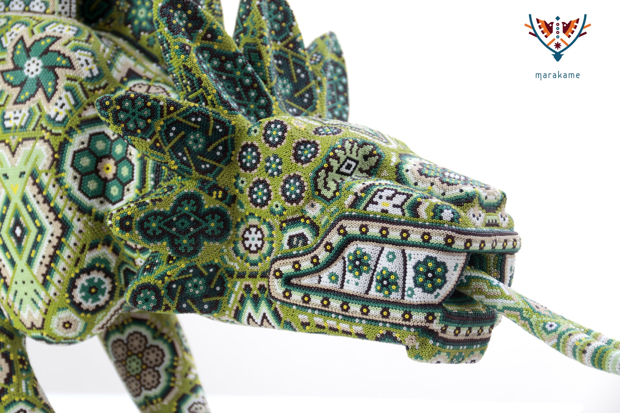 Escultura Arte Huichol - Fusión cultural Wixárika Zapoteca - Quetzalcóatl tres elementos - Agua, tierra y viento