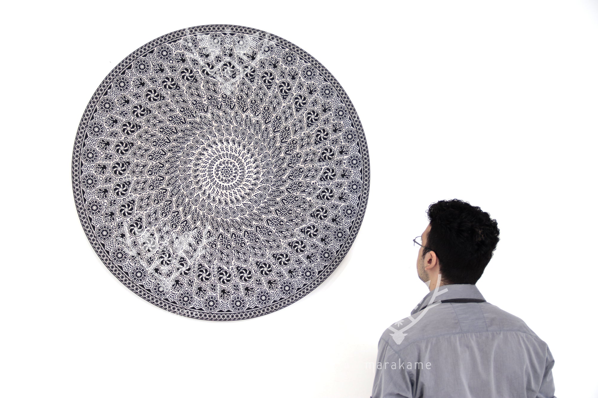 Nierika de Chaquira Círculo Huichol - Tuutú tusa - 100 cm.