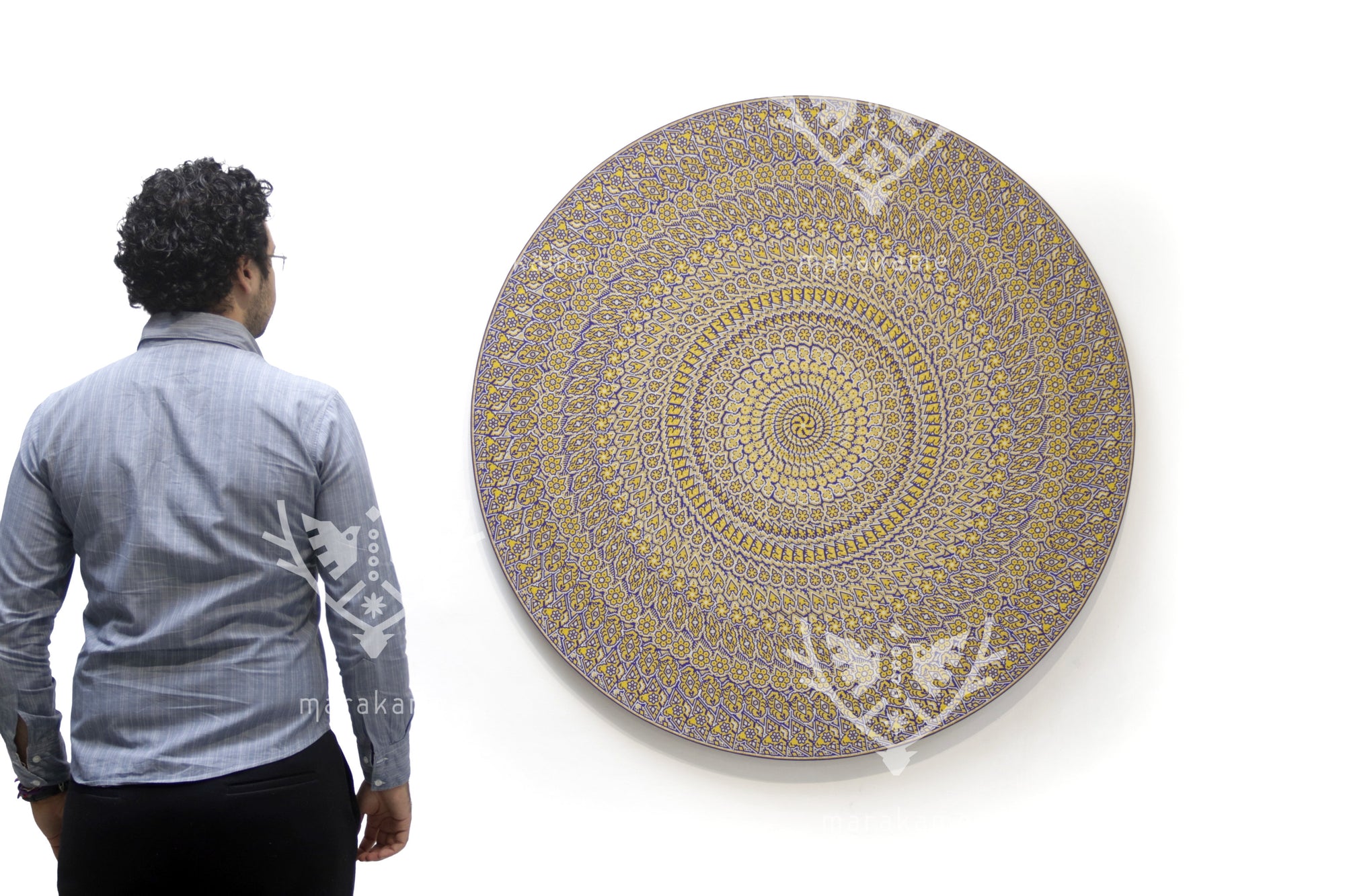 Nierika de Chaquira Circulo Huichol - Arquitectura simbólica del tiempo circular - 120 cm.