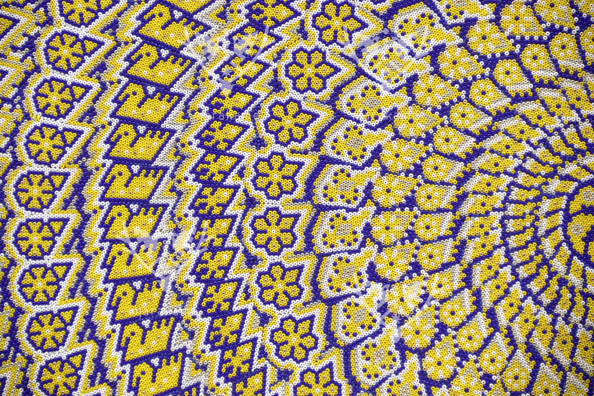 Nierika de Chaquira Circulo Huichol - Arquitectura simbólica del tiempo circular - 120 cm.
