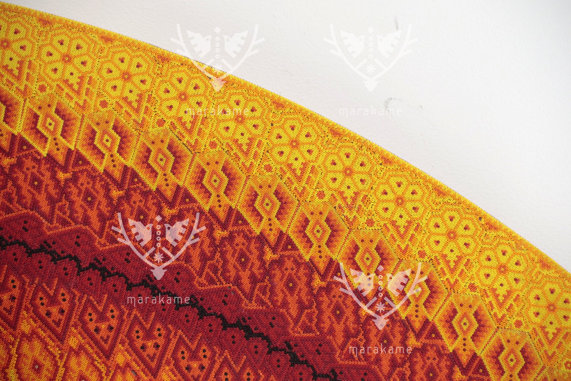 Nierika de Chaquira Circulo Huichol - Tatewari: El Nacimiento del Abuelo Fuego - 180 cm.