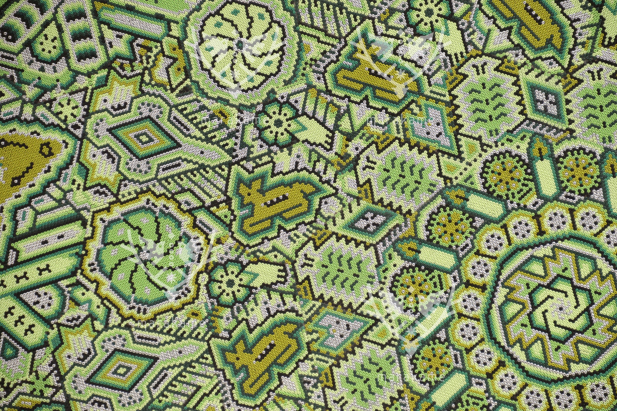 Nierika de Chaquira Círculo Huichol - El Jardín de los Venados - 120 cm.