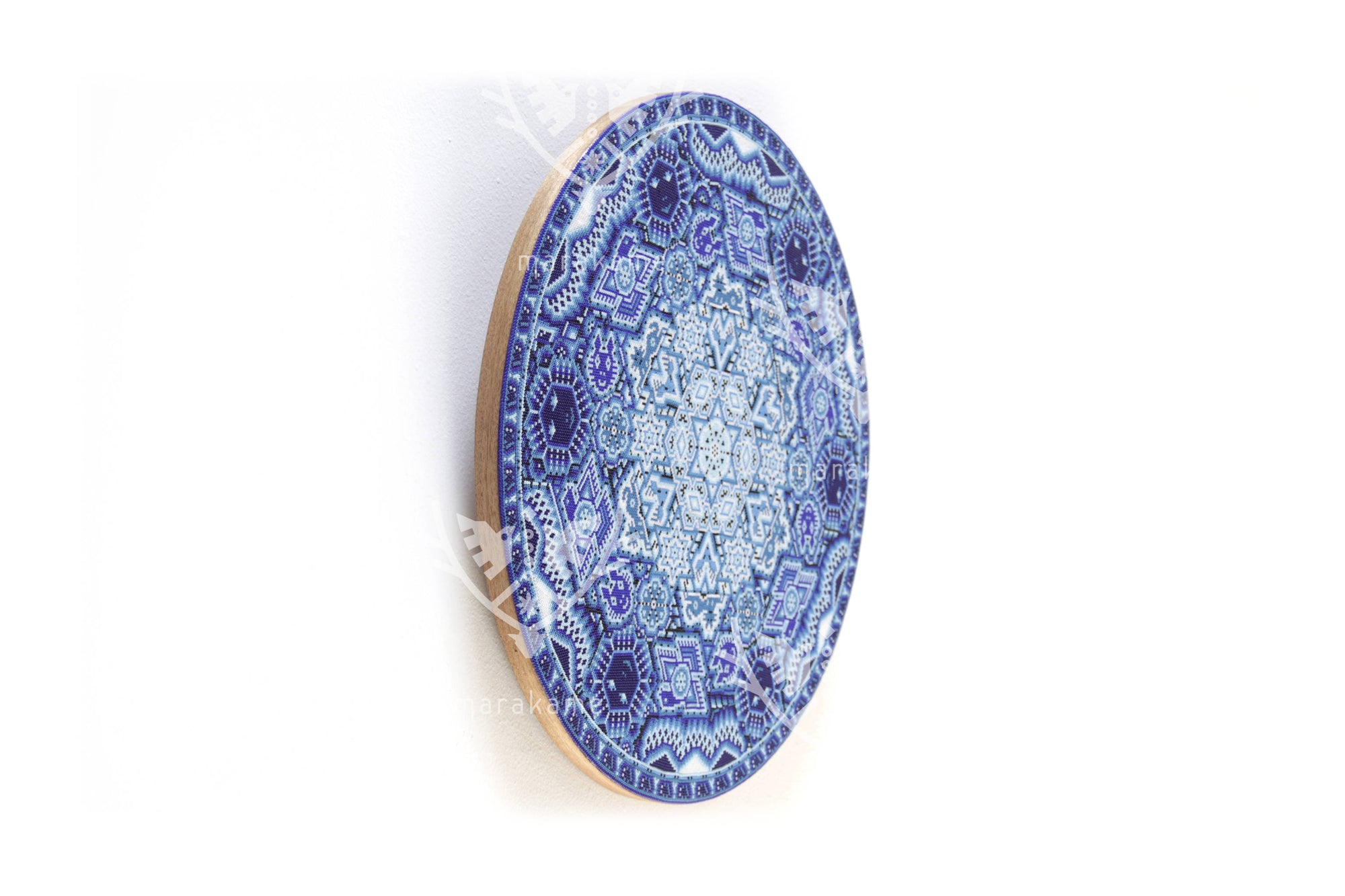 Nierika de Chaquira micro Círculo Huichol - Tatei nariwame - Nuestra madre de la lluvia - 40.3 cm.