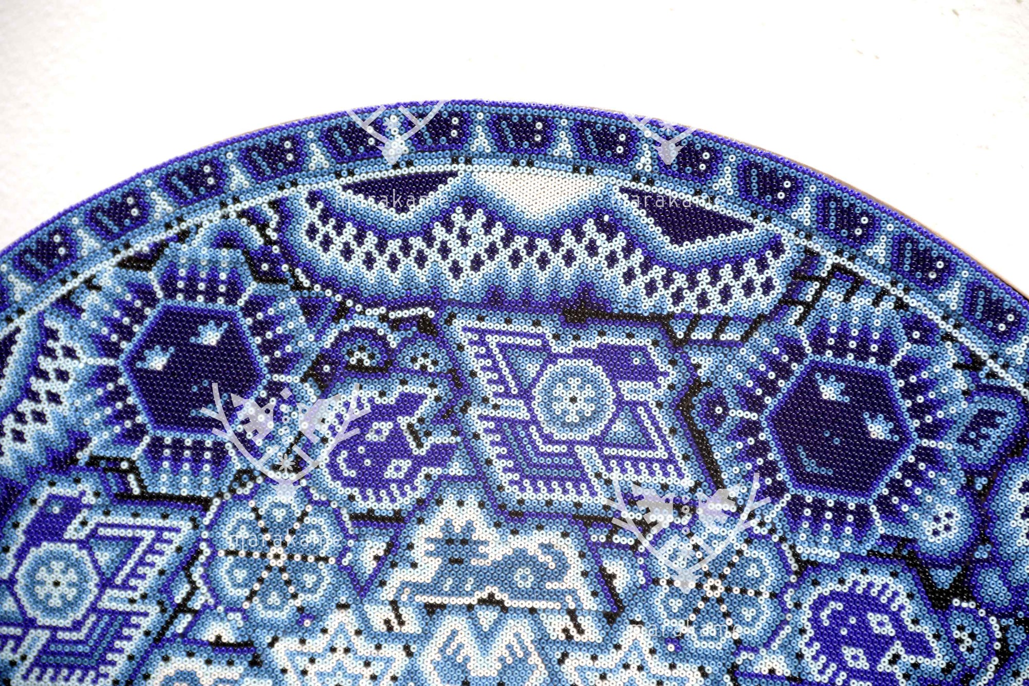 Nierika de Chaquira micro Círculo Huichol - Tatei nariwame - Nuestra madre de la lluvia - 40.3 cm.