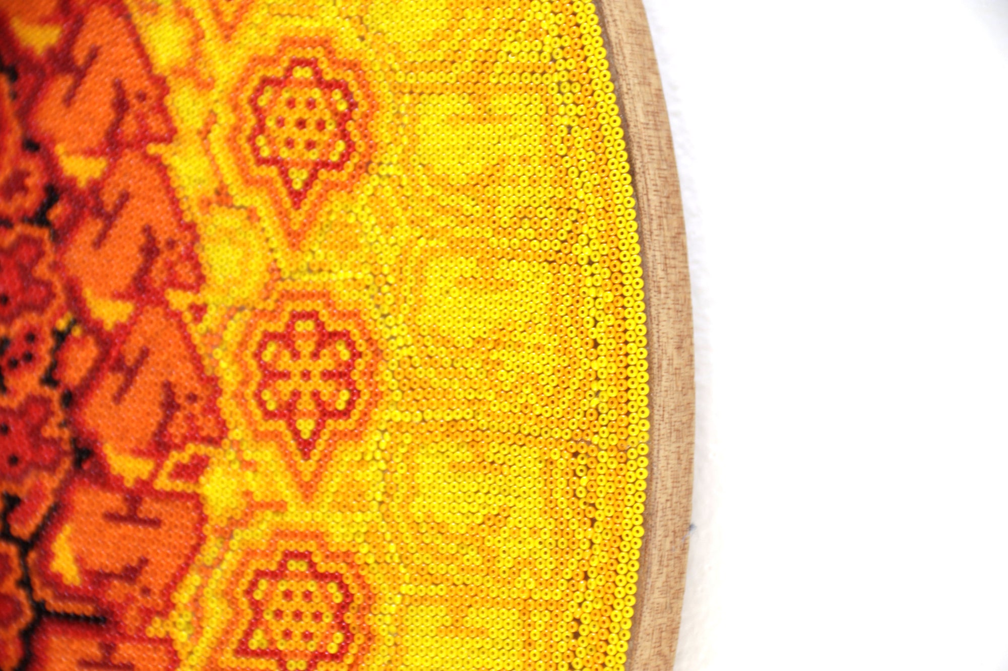 Nierika de Sequira micro Huichol Circle - Our Father Sun - 40.3 cm.