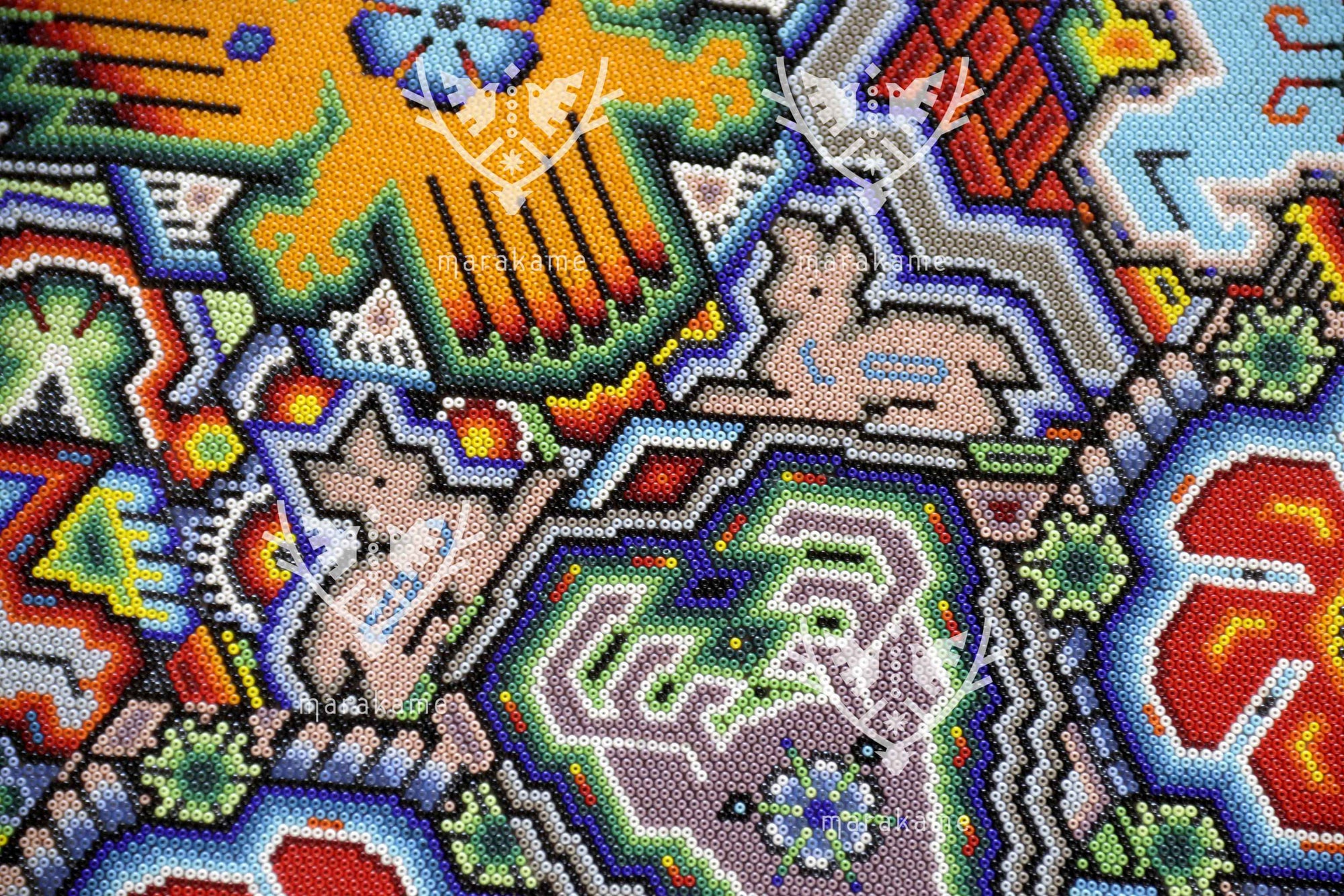 Nierika de Chaquira micro Huichol Circle - Maxakuaxi Yeiyarieya in Mukuyuawi - The vision of maxakuaxi in Mukuyuawi - 80 cm.