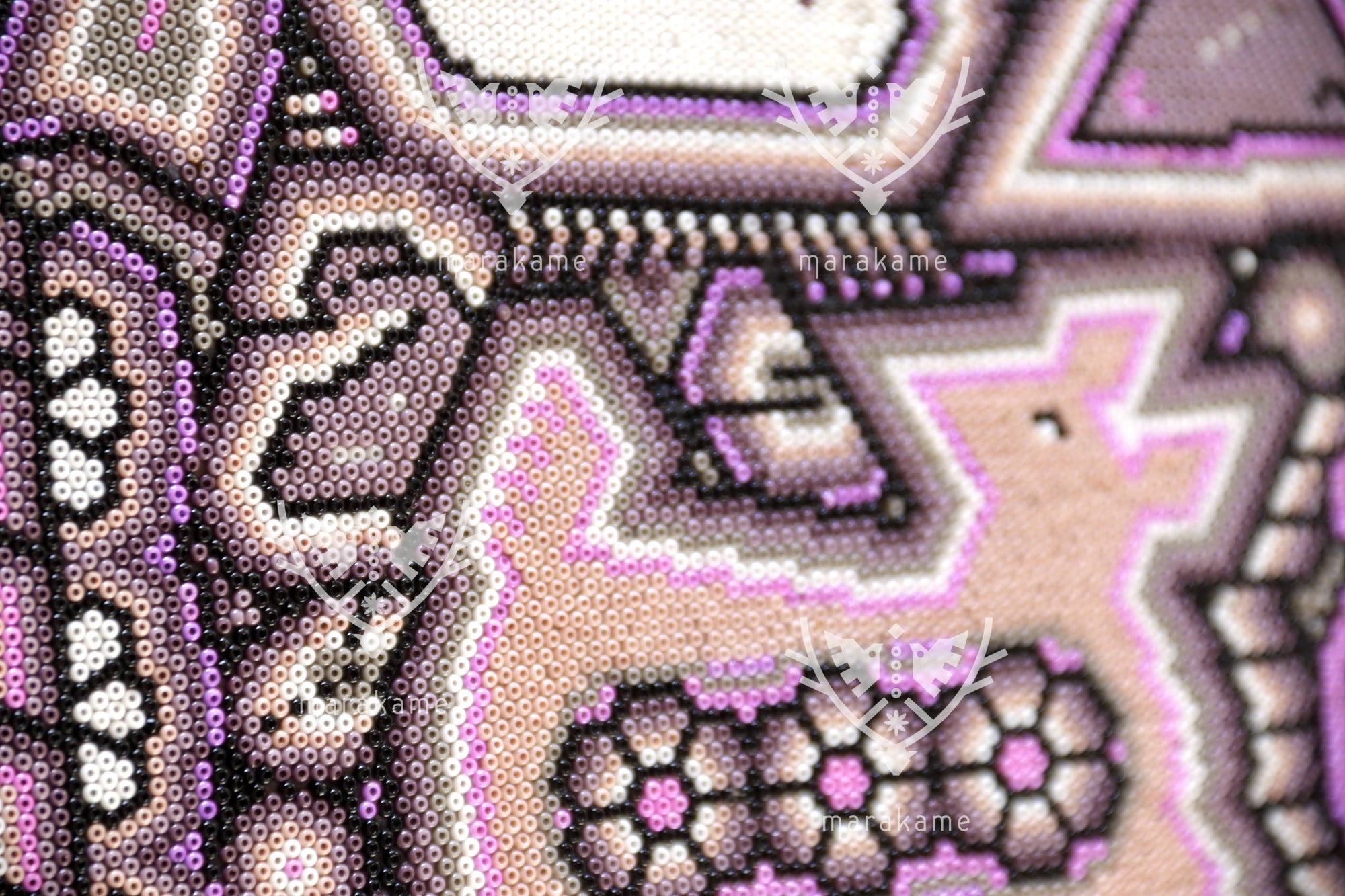 Nierika de Chaquira micro Círculo Huichol - Niwetsika yeiyarieya - Ciclo del maíz - 80 cm.