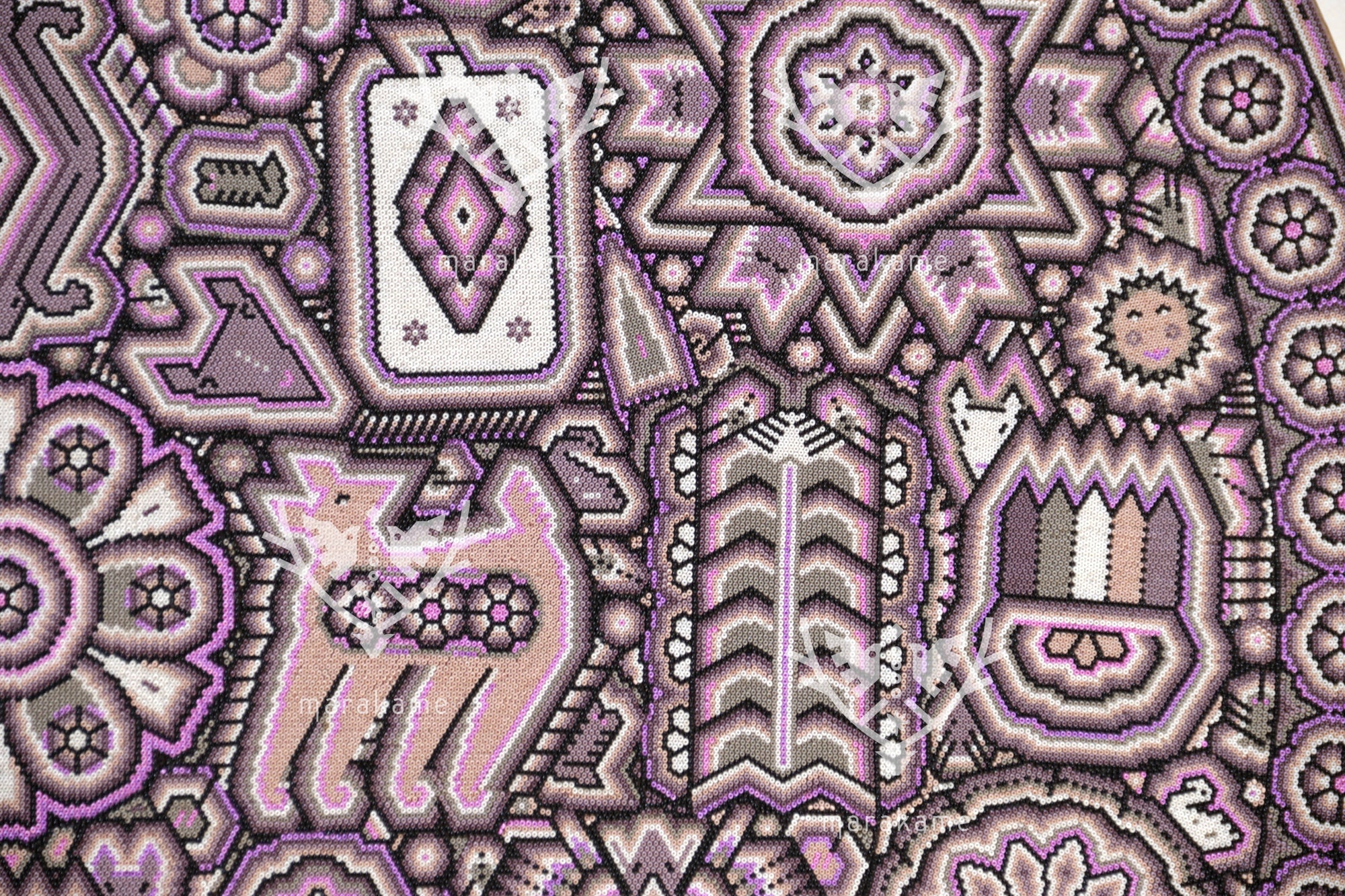 Nierika de Chaquira micro Círculo Huichol - Niwetsika yeiyarieya - Ciclo del maíz - 80 cm.