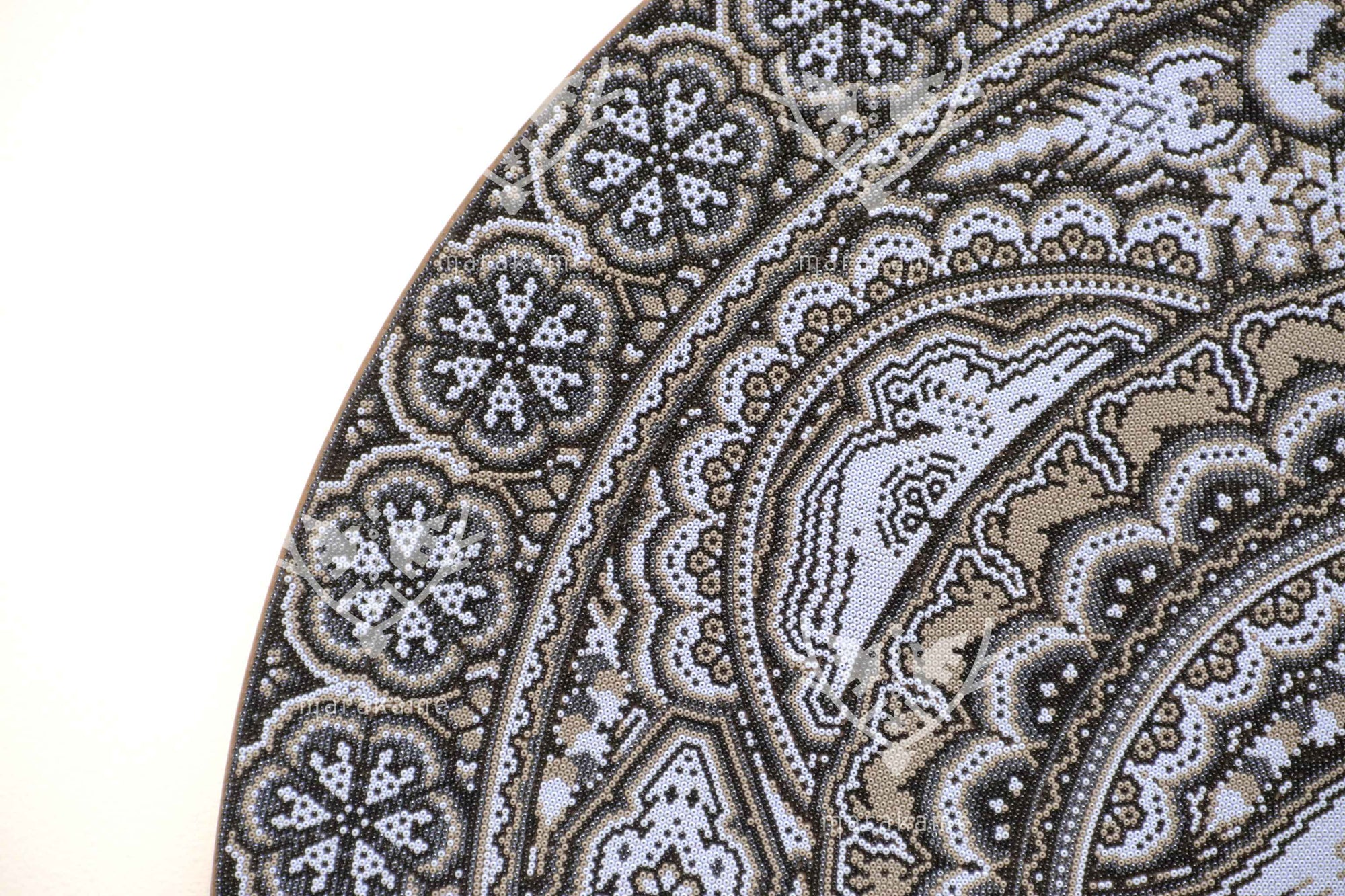 Nierika de Chaquira Huichol Circle - Tuutú huiyari - The path of the peyote - 78 cm. - 2025