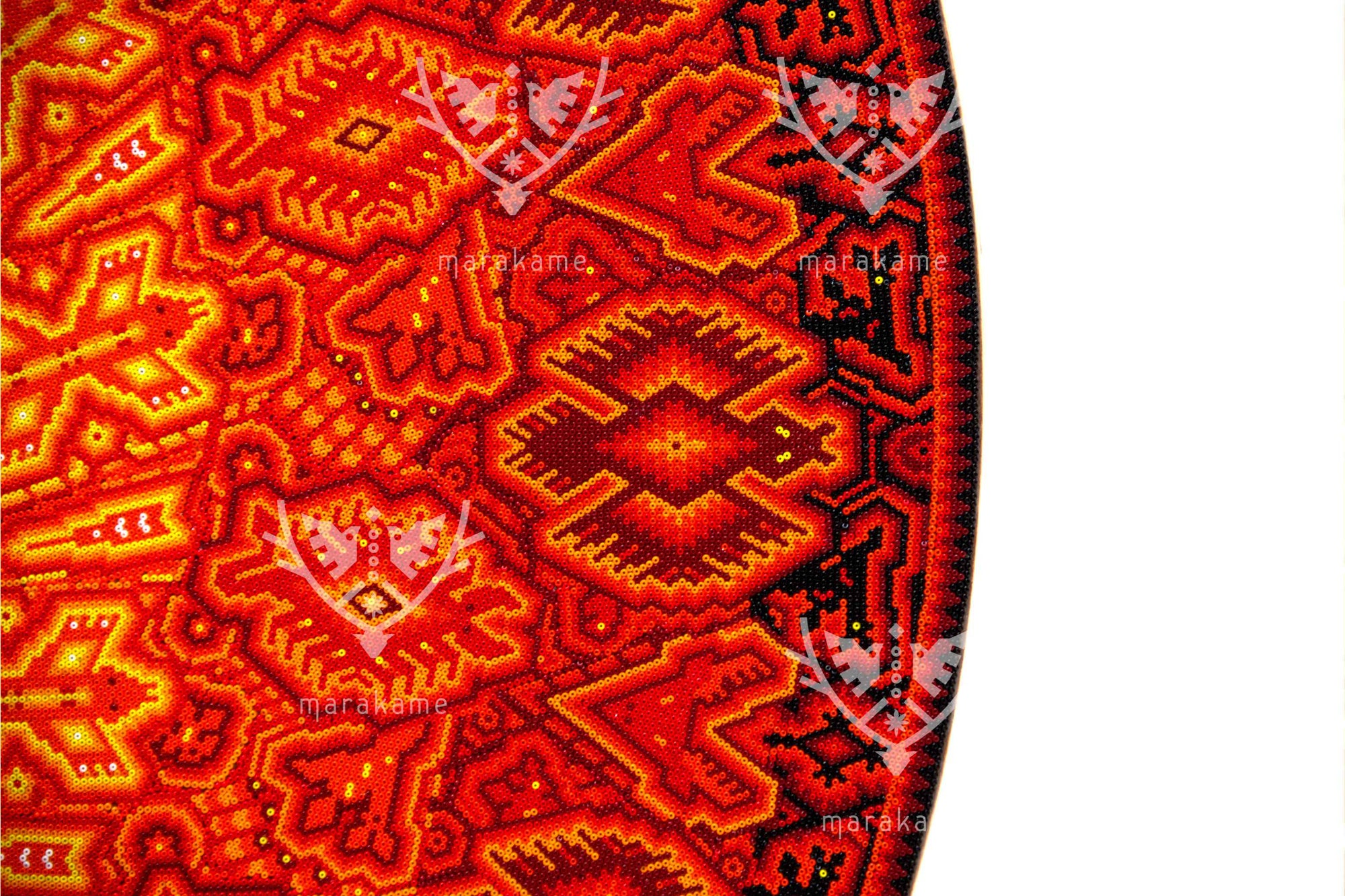 Nierika de Chaquira micro Círculo Huichol - Flor de fuego: polen, visión y territorio - 80 cm.