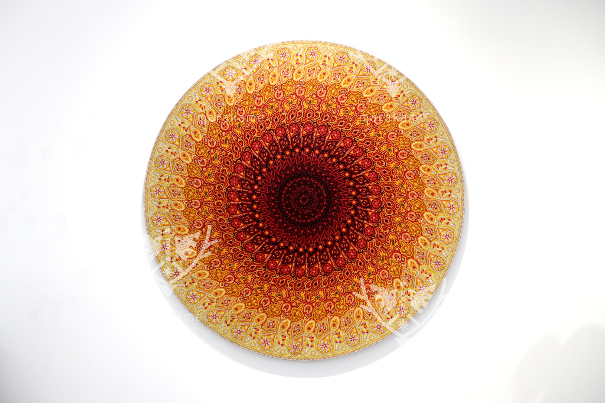 Nierika de Chaquira Círculo Huichol - Te’akata: fuego primordial y centro ceremonial wixárika - 160 cm. - 2025