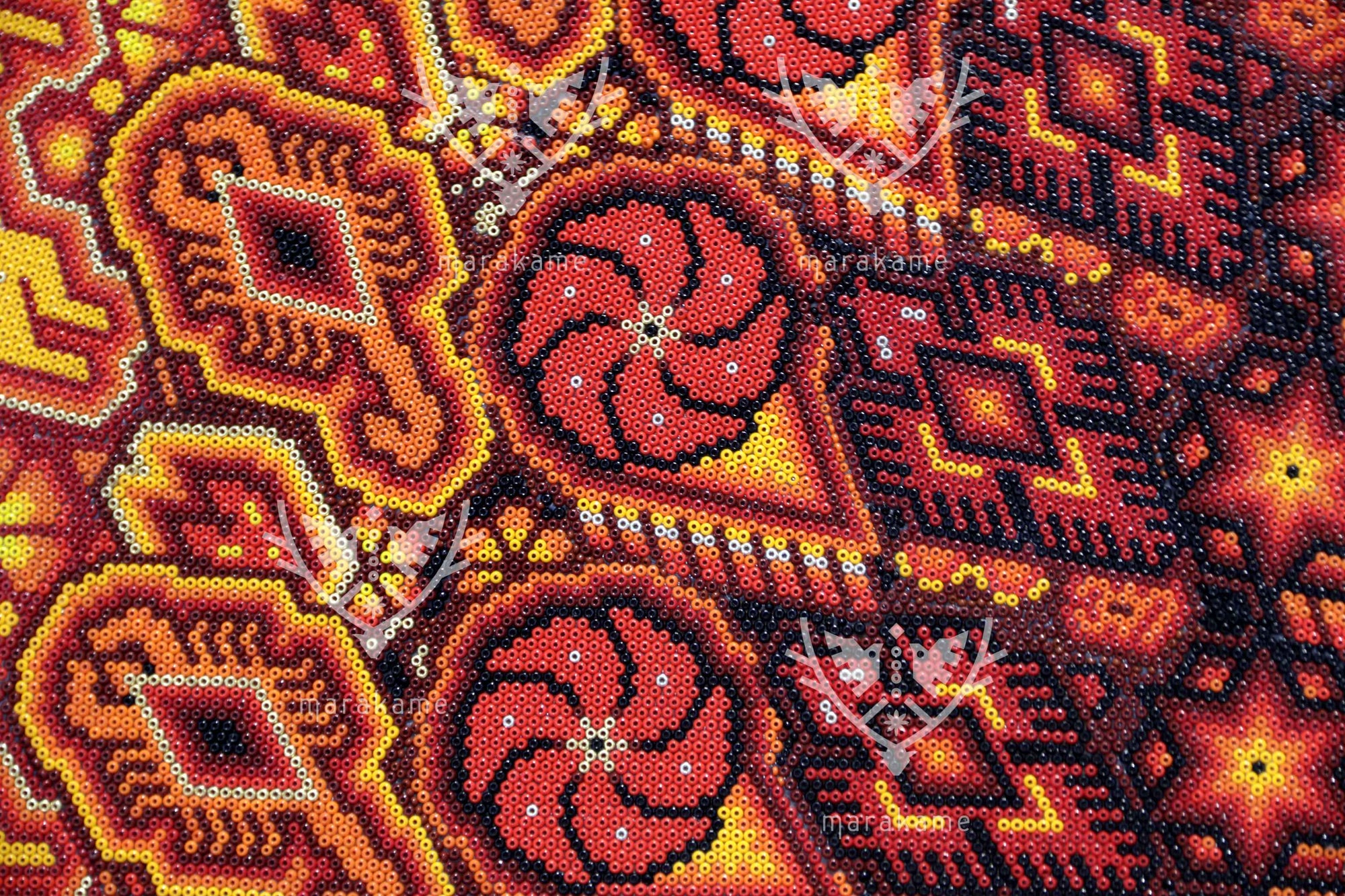 Nierika de Chaquira Círculo Huichol - Te’akata: fuego primordial y centro ceremonial wixárika - 160 cm. - 2025
