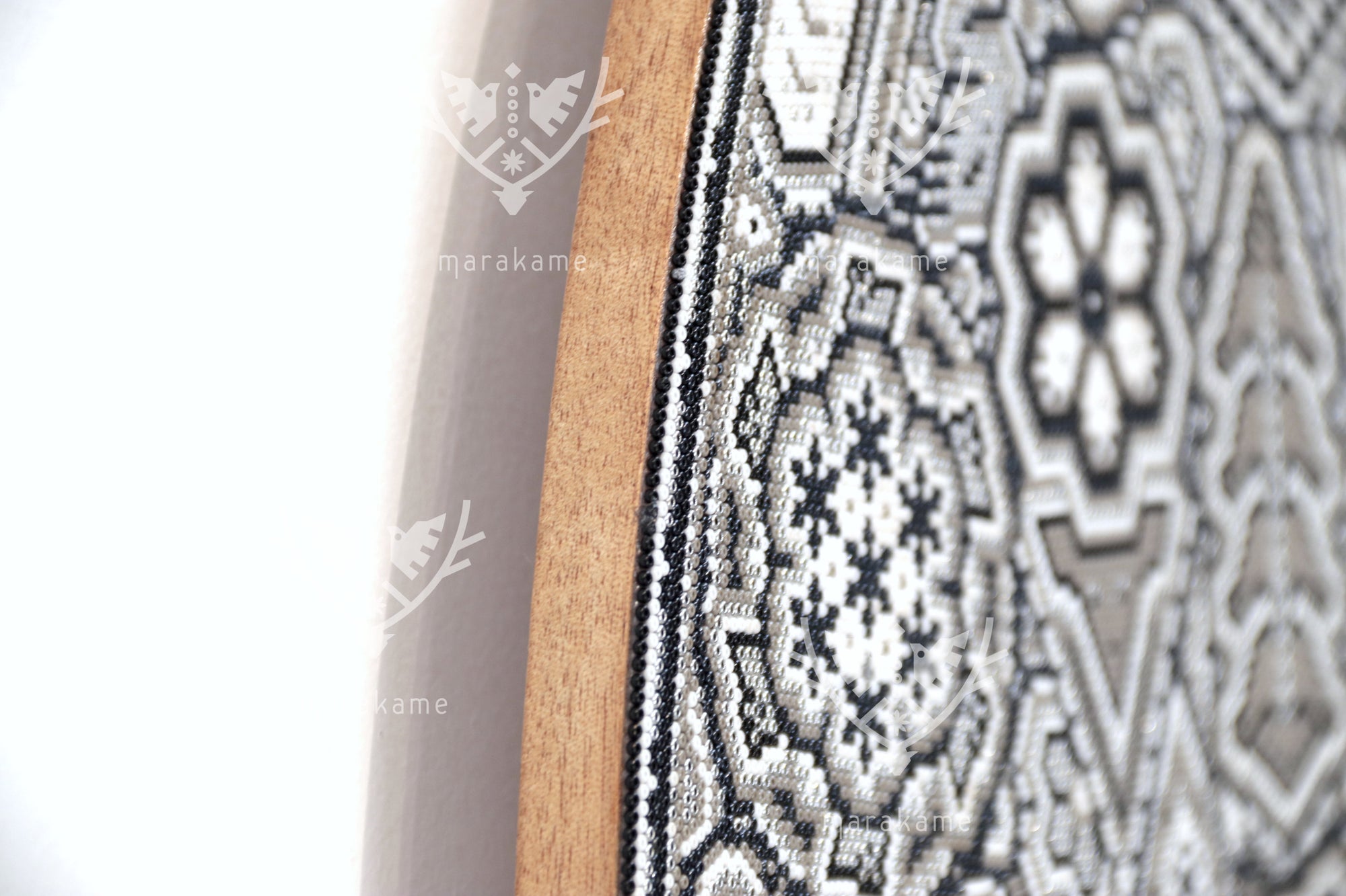 Nierika de Chaquira Círculo Huichol - Maxa Y+wi - Venado Gris - 80 cm.
