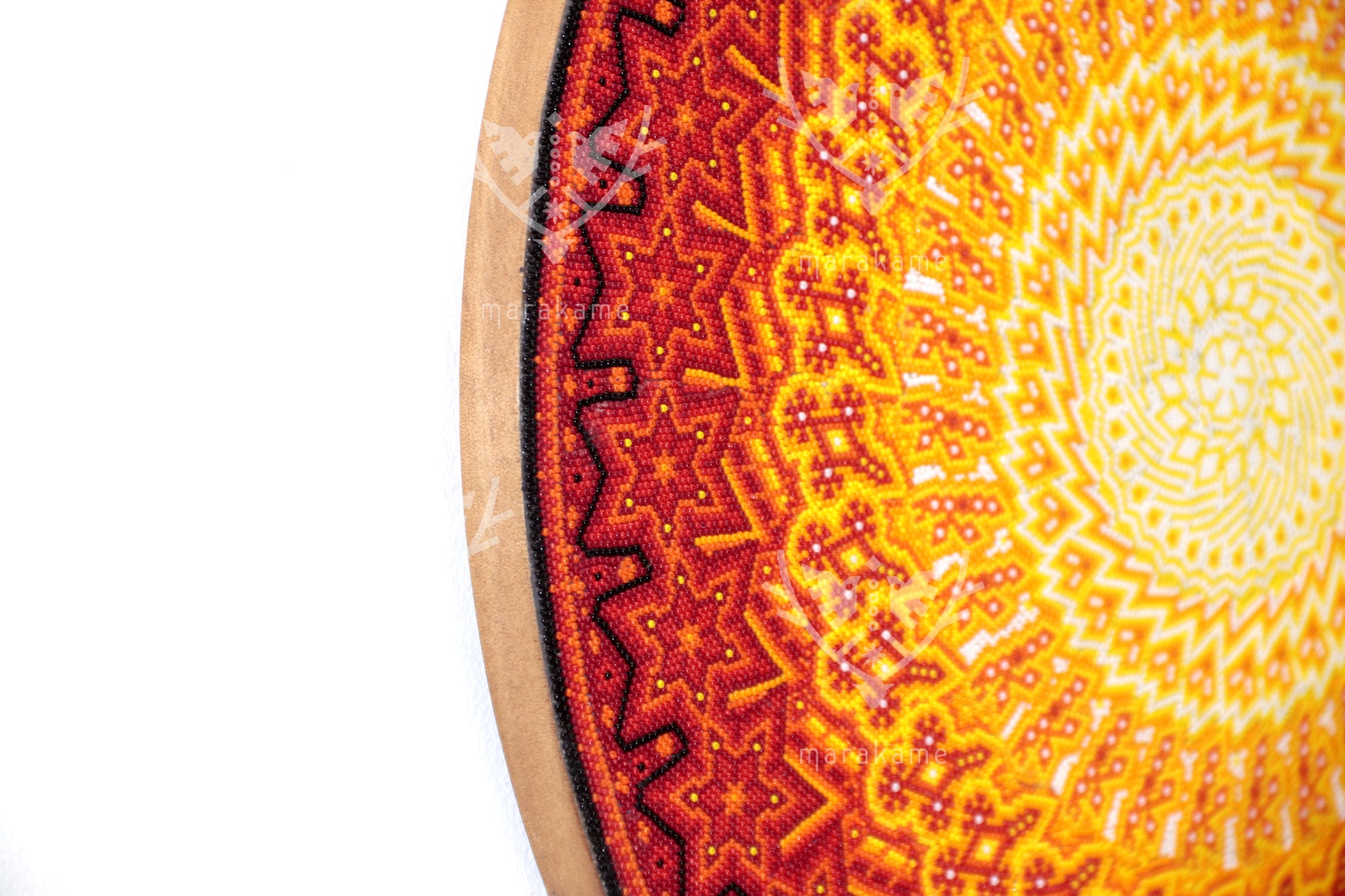 Nierika de Chaquira micro Círculo Huichol - Visión de Tatewari - 40 cm.