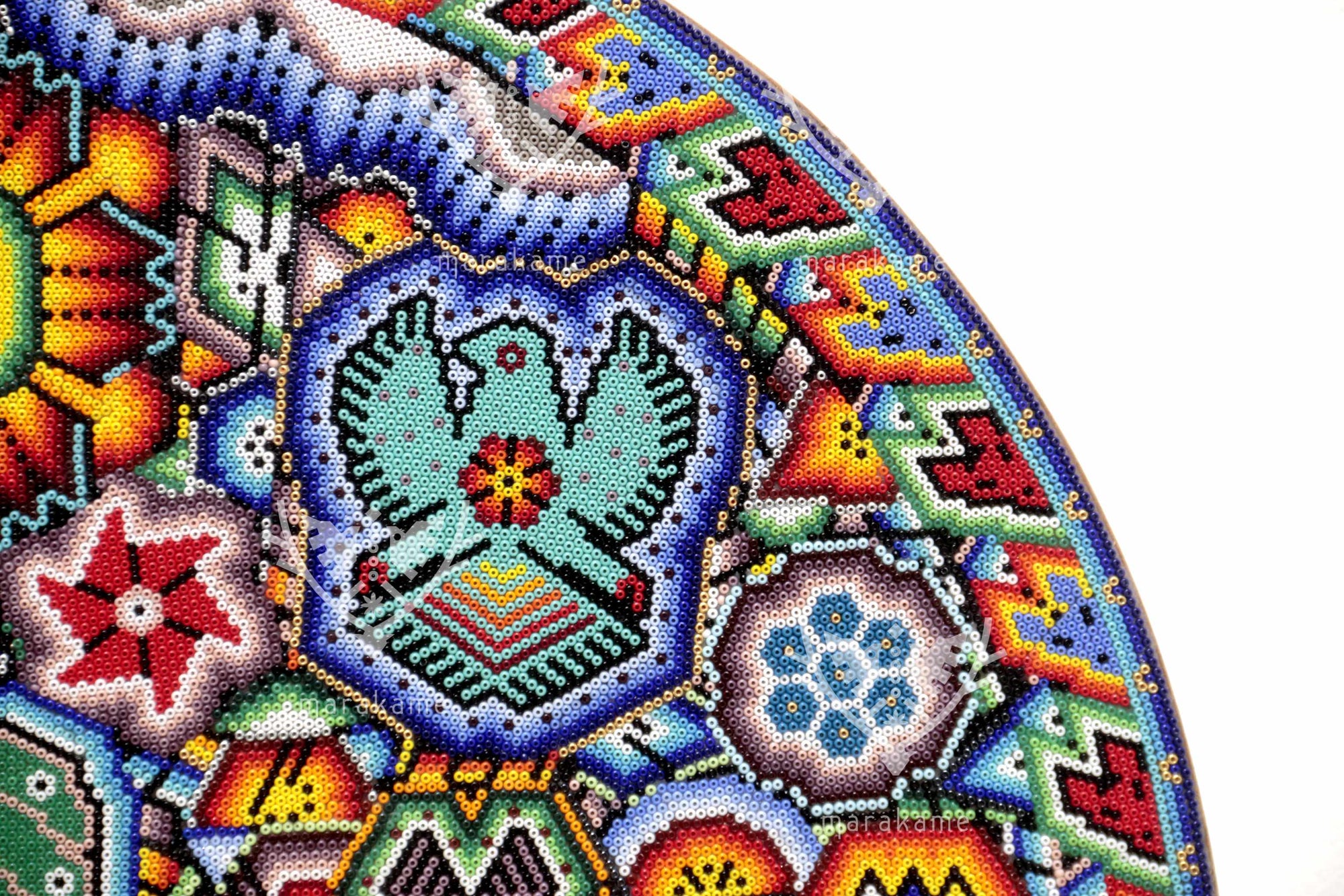 Nierika de Chaquira micro Círculo Huichol - Tseriekame - 40 cm.