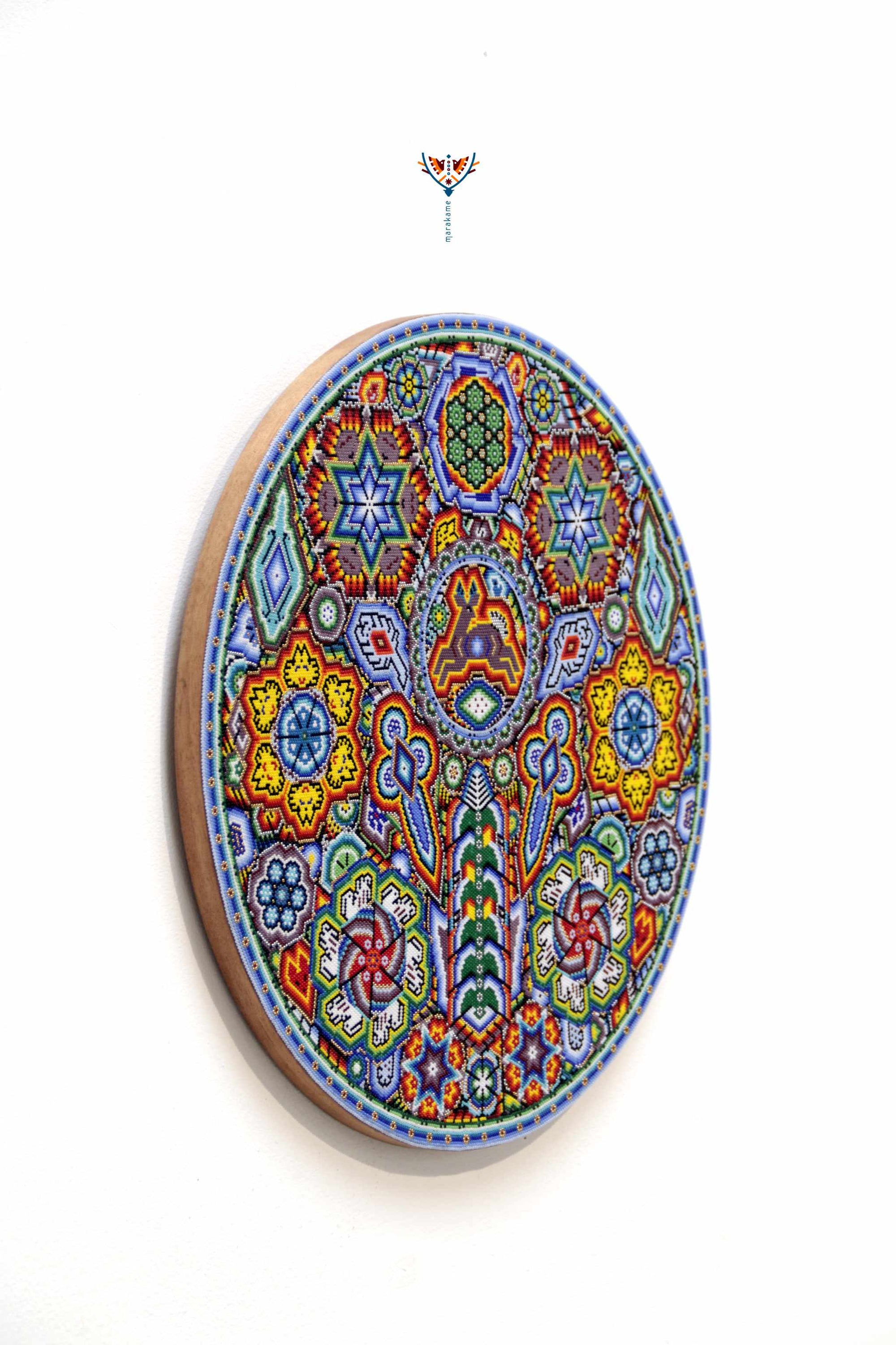 Nierika de Chaquira micro Círculo Huichol - El camino del Venado Sagrado - 40 cm.