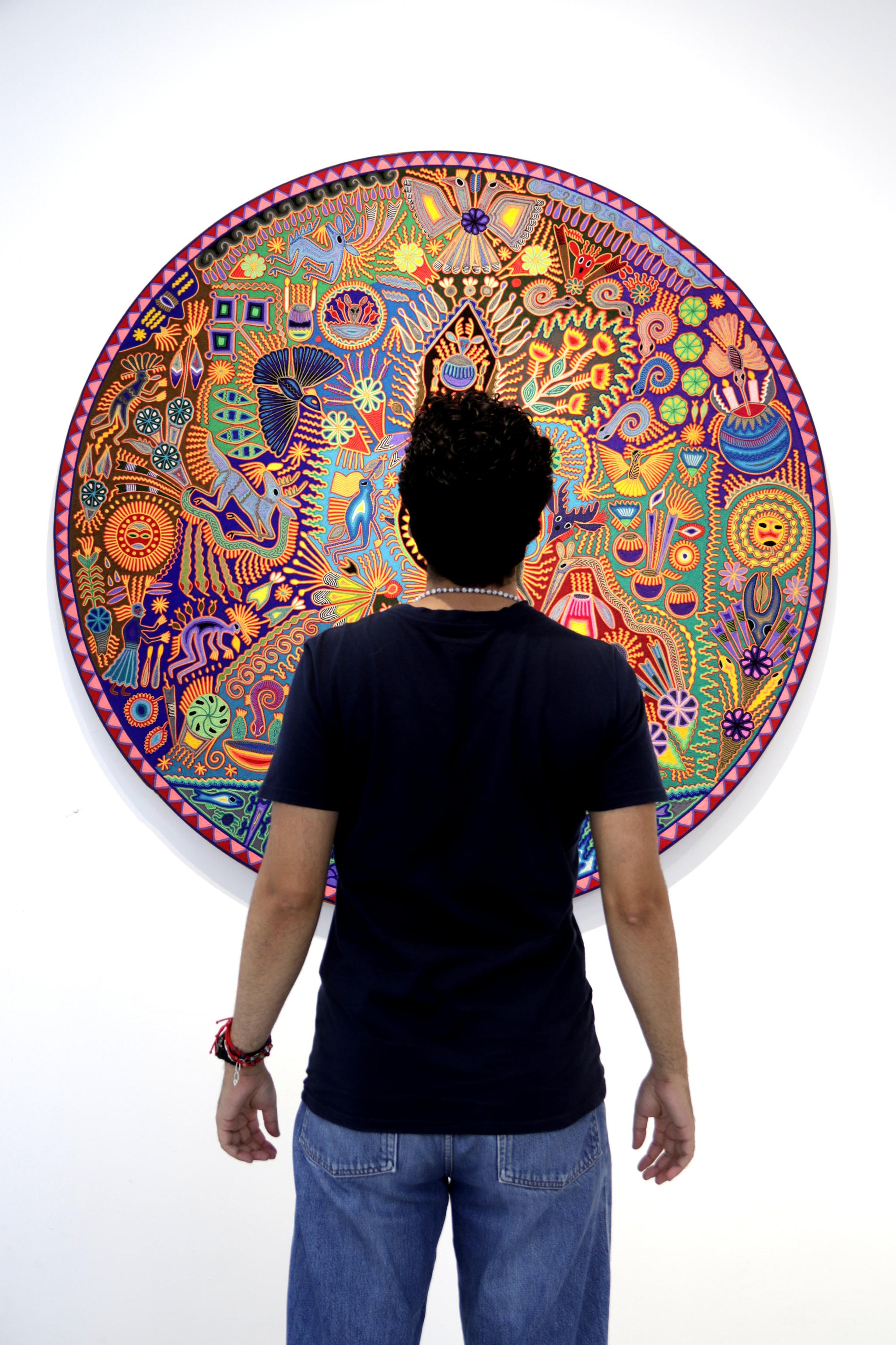 Nierika de Estambre Círculo Huichol - Hikuri - Peyote central - 160 cm. - 2025