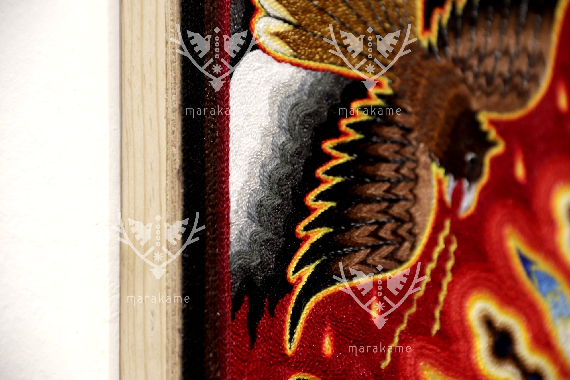 Nierika de Estambre fino Cuadro Huichol - Tatéi werika wimari - Nuestra madre águila real - 60 cm.