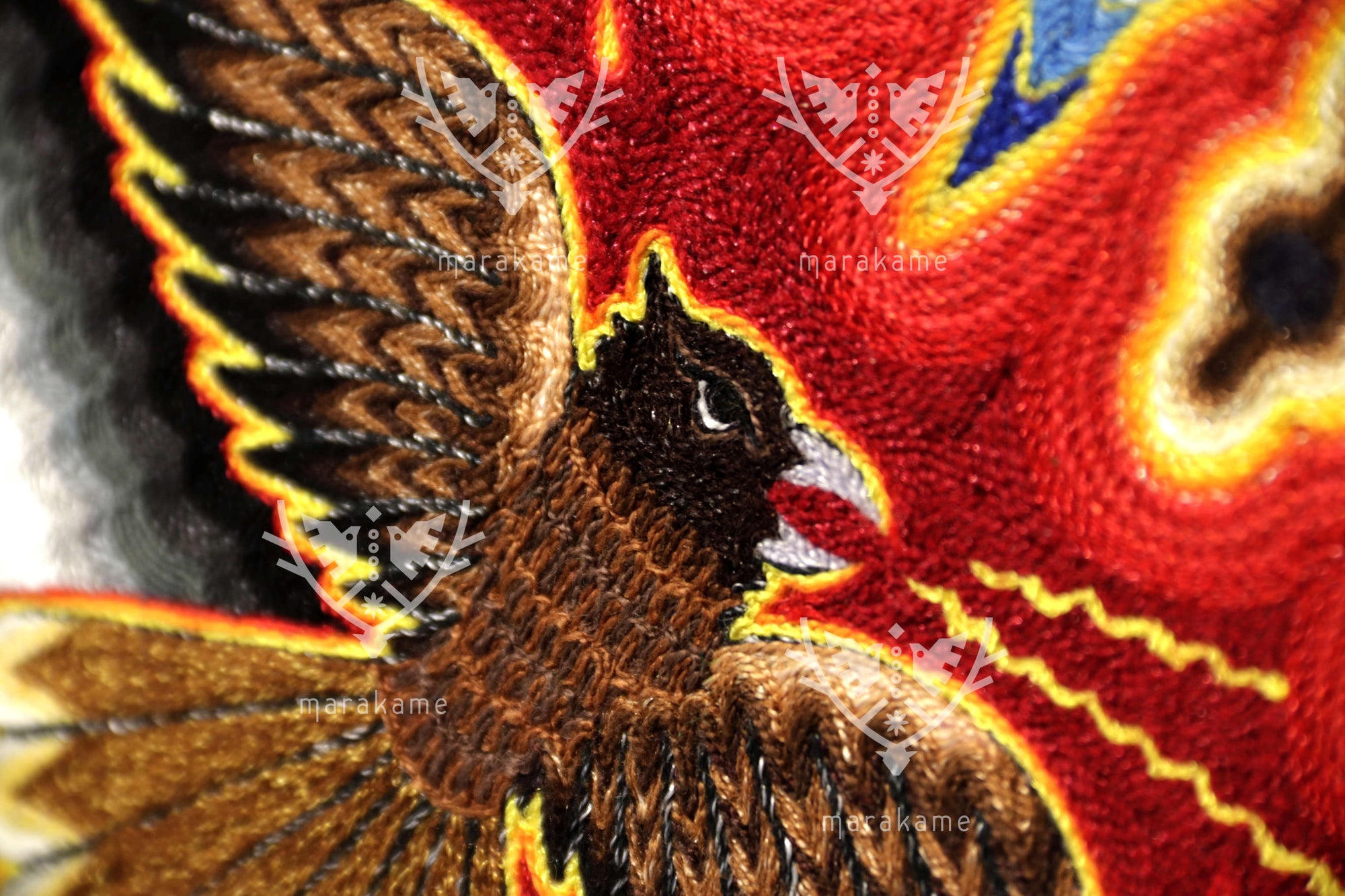 Nierika de Estambre fino Cuadro Huichol - Tatéi werika wimari - Nuestra madre águila real - 60 cm.