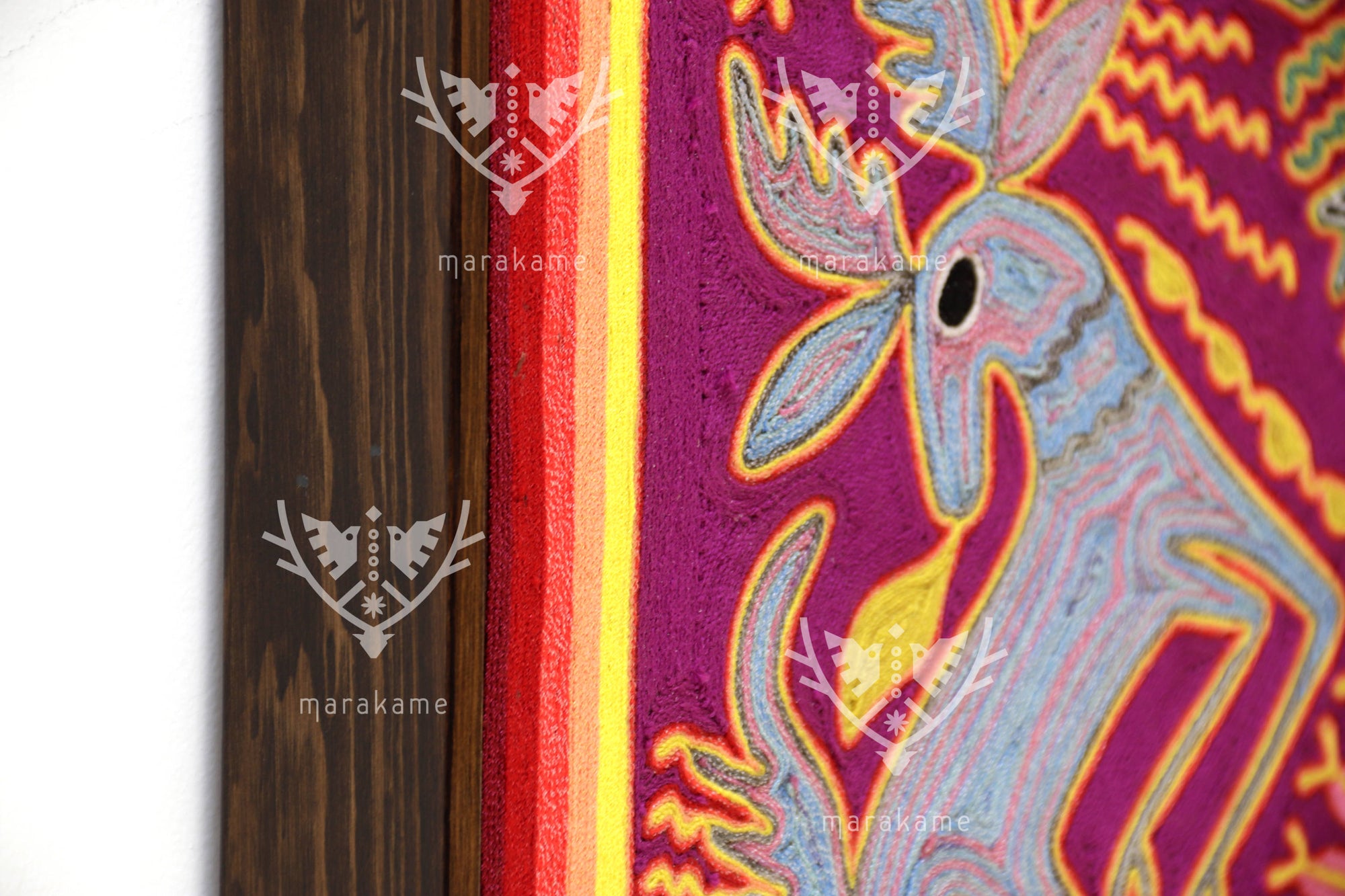 Nierika de Estambre Cuadro Huichol - Takutsi Nakawé - Madre creadora - 122 x 94 cm. - 2025