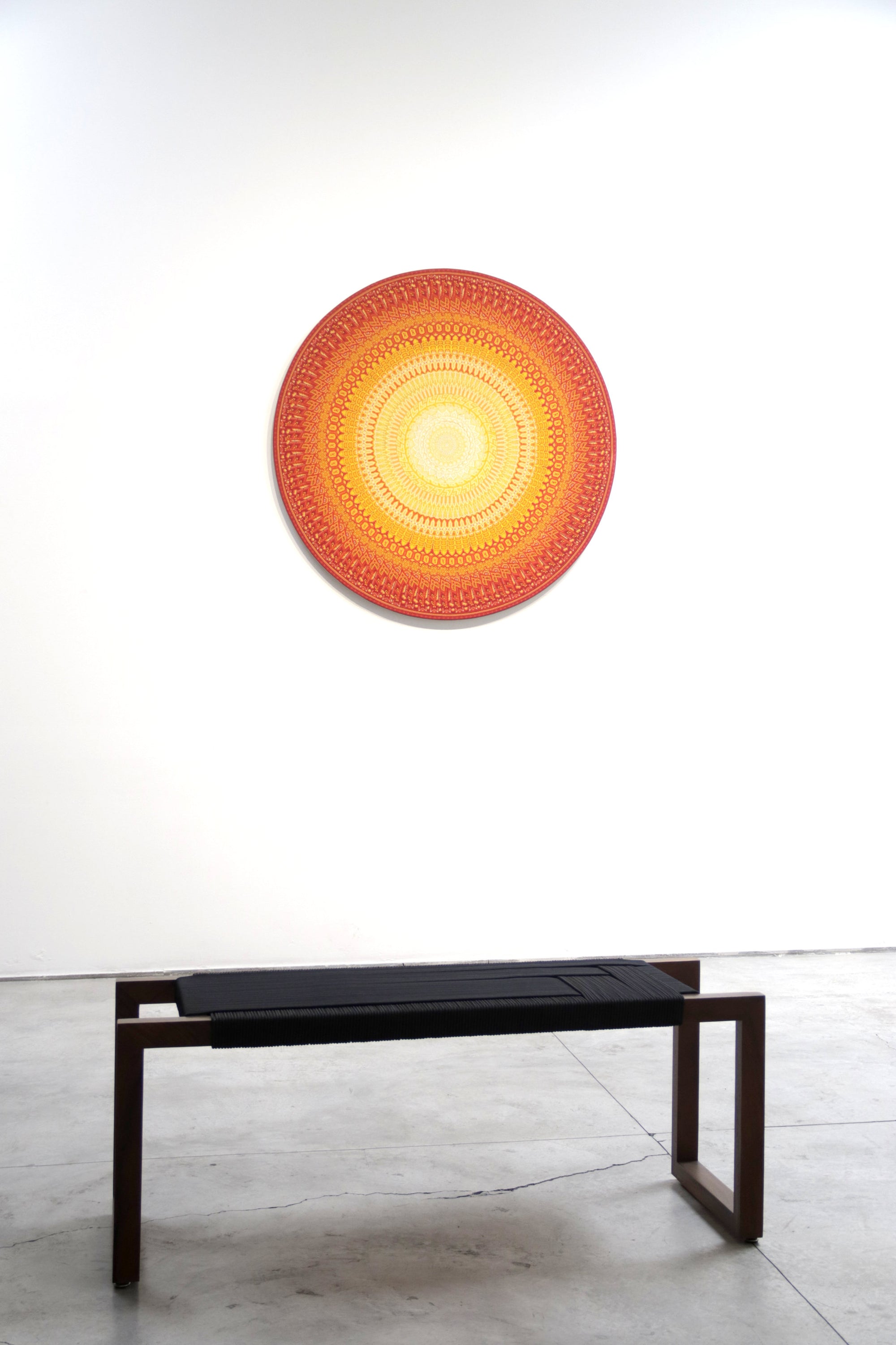 Nierika de Chaquira Circulo Huichol - Epistemología Solar - 120 cm.