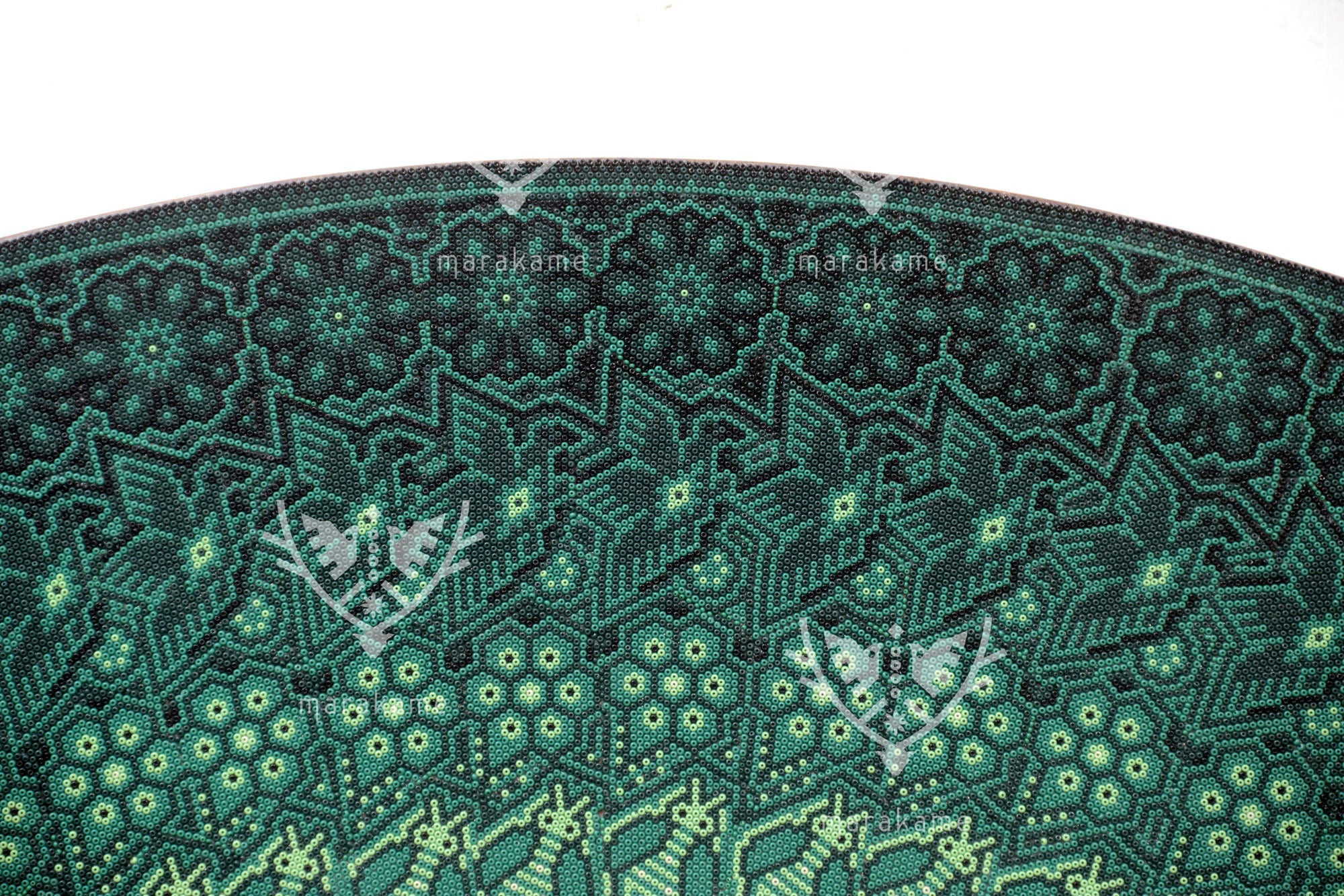 Nierika de Chaquira Circulo Huichol - Xuráwe: Memoria del Peregrinaje - 120 cm.