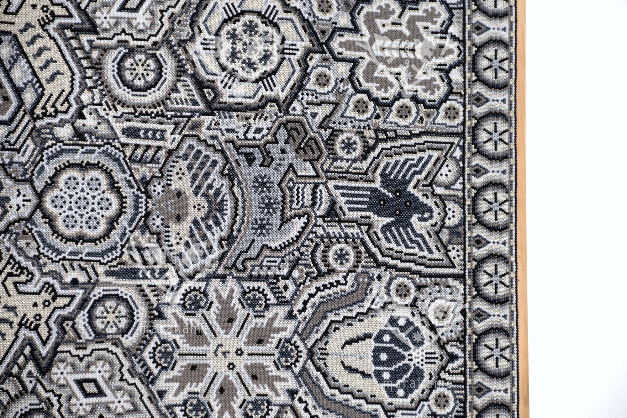 Nierika de Chaquira Huichol Painting - Metzeri Yuawi Neixa - He who dances with the rhythm of the moon - 120 x 120 cm.