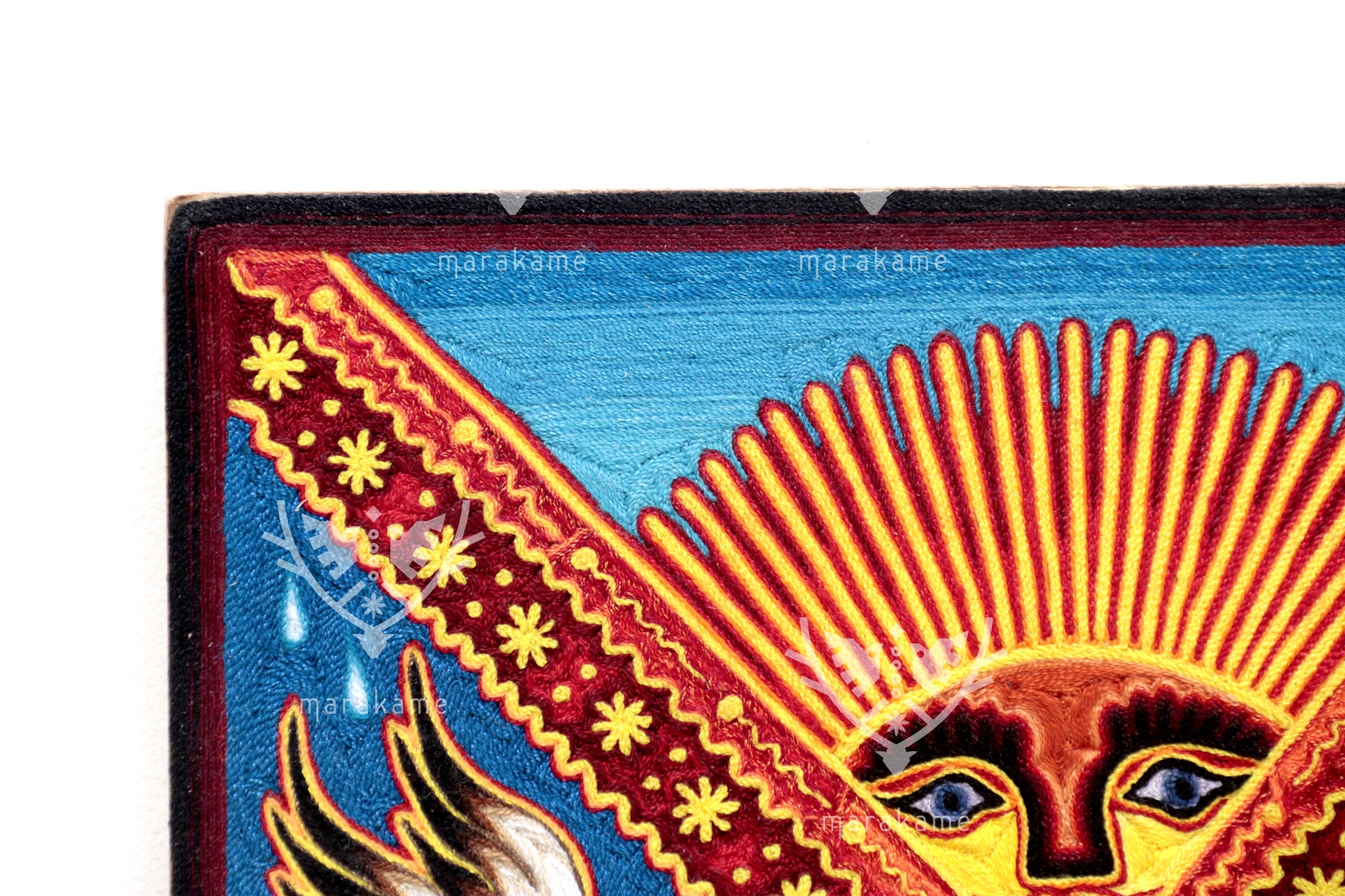Nierika de Estambre fino Cuadro Huichol - Los guardianes de Tatewari - 30 x 30 cm.