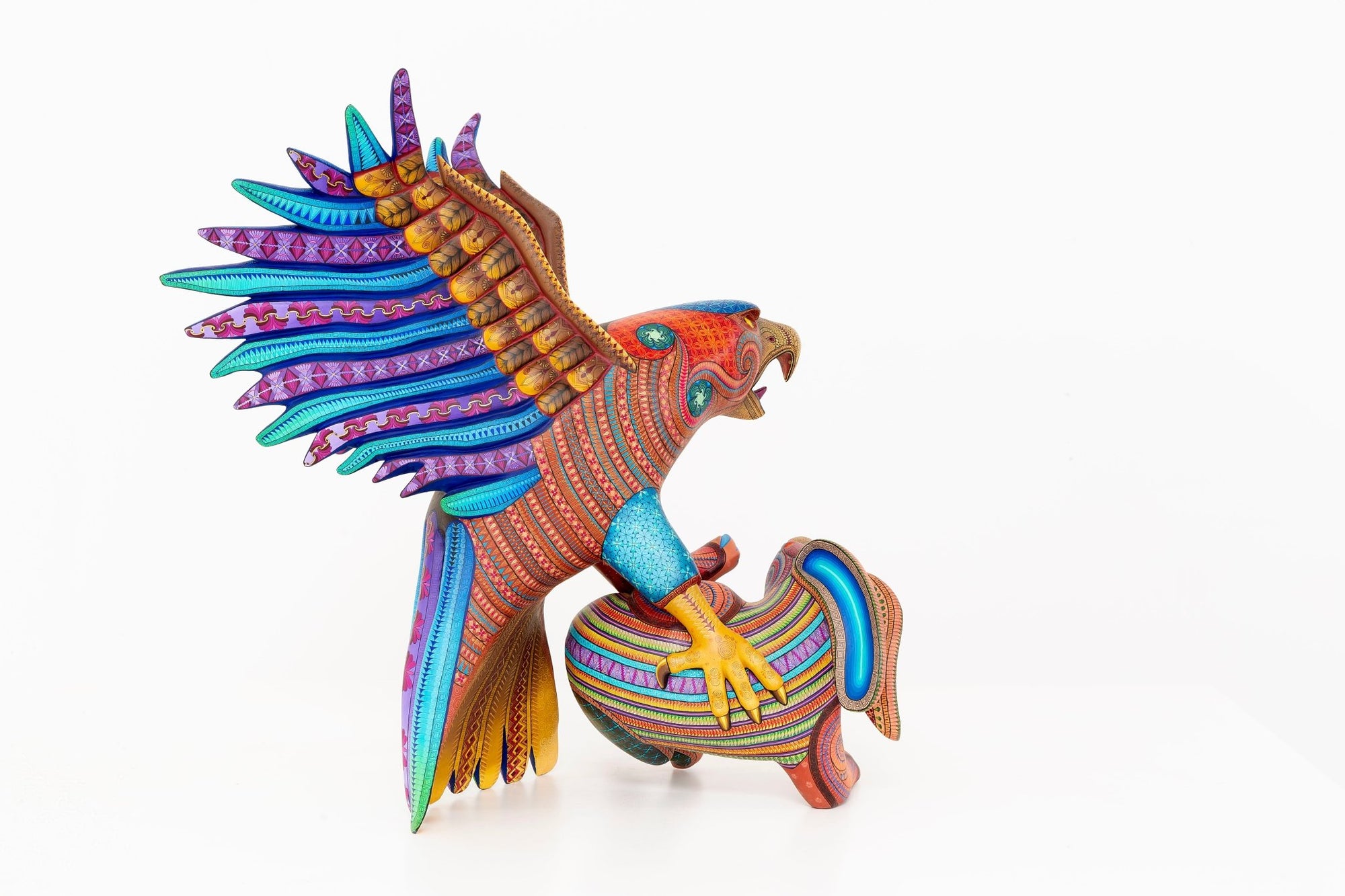Alebrije - Águila cazadora de conejos - Guuze' - Arte Huichol - Marakame
