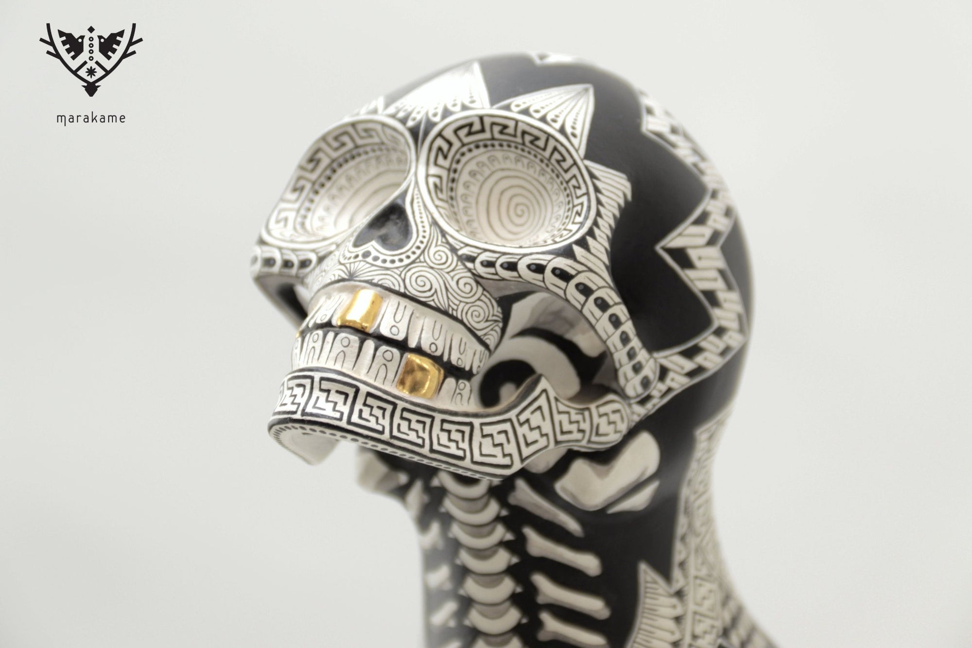 Alebrije - Fusión perro cráneo #2 - Eterno Reposo - Arte Huichol - Marakame