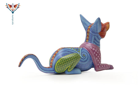 Alebrije - Perro acostado - Arte Huichol - Marakame