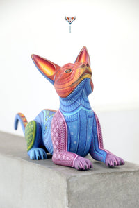 Alebrije - Perro acostado - Arte Huichol - Marakame
