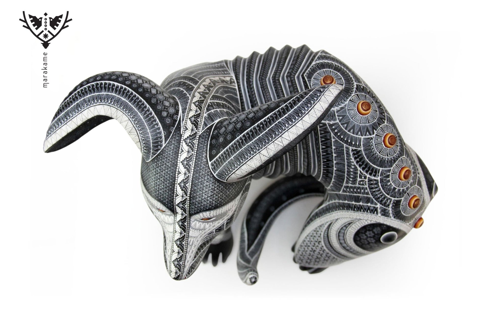 Hund Alebrije – Biní xcustiá – Huichol-Kunst – Marakame