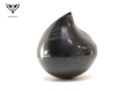 Ceramica Mata Ortiz - Piccolo pezzo nero - Arte Huichol - Marakame