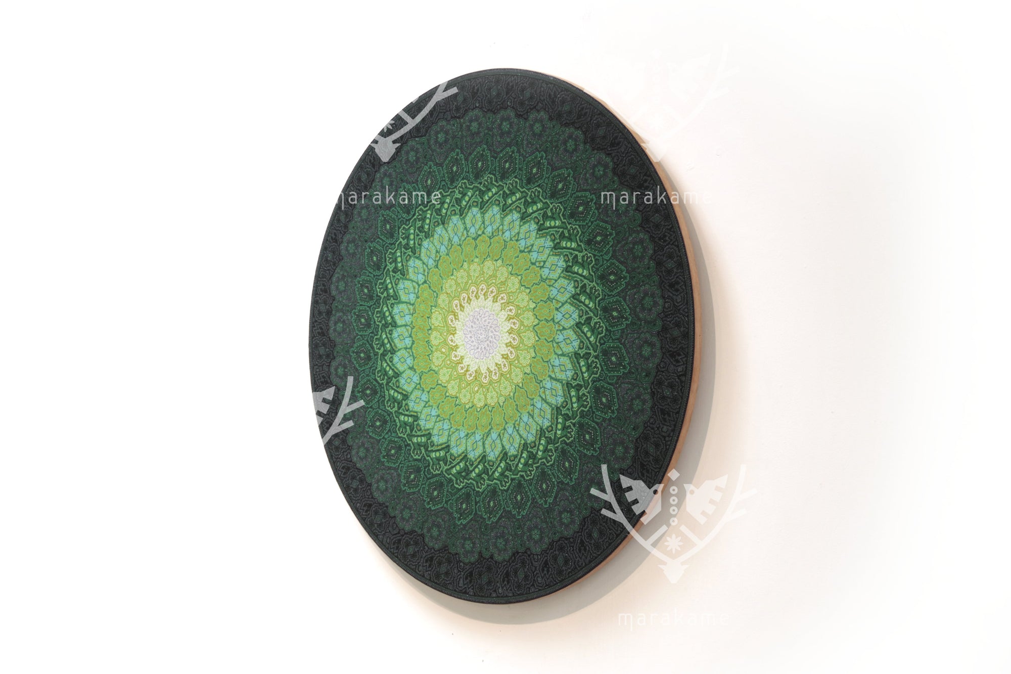 Nierika de Chaquira micro Circulo Huichol - Tuutú: El Lenguaje de los Ancestros - 80 cm.