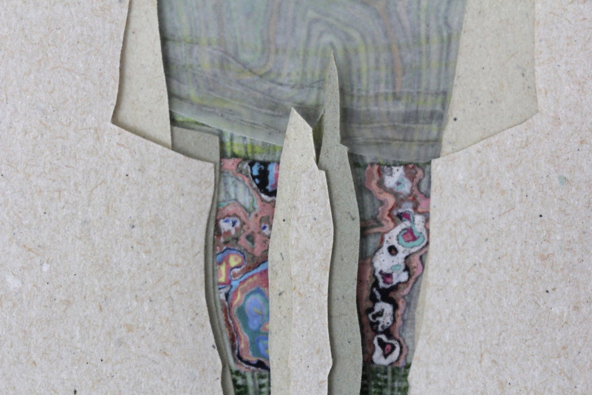 Of three shadows with inner colors V - Huichol Art - Marakame