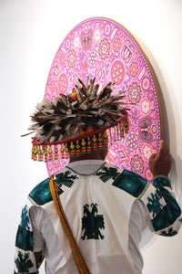 Prevendita - Nierika de Chaquira Huichol Circle - Tuutú muwieri Wirikuta - Peyote piumato proveniente dal luogo sacro dove nasce il peyote - 120 cm. - Arte Huichol - Marakame