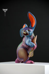 Alebrije - Kaninchen mit Karotte - Huichol Art - Marakame